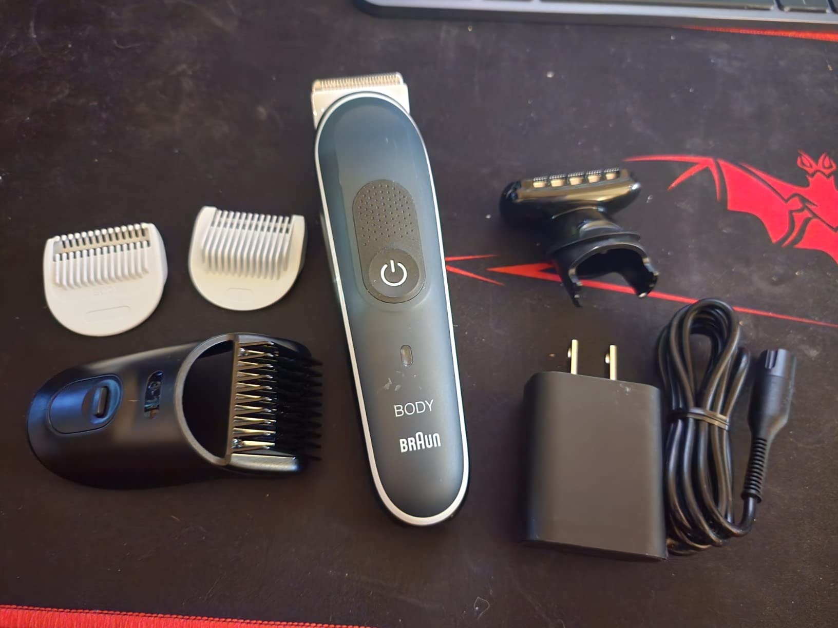 Braun Body Groomer Series 5 5360, Body Groomer for Men, for Chest, Armpits, Groin, SkinSecure Technology for Gentle Use and Clean Shave Attachment, Waterproof, Cordless with 100-min Run Time customer photo 1