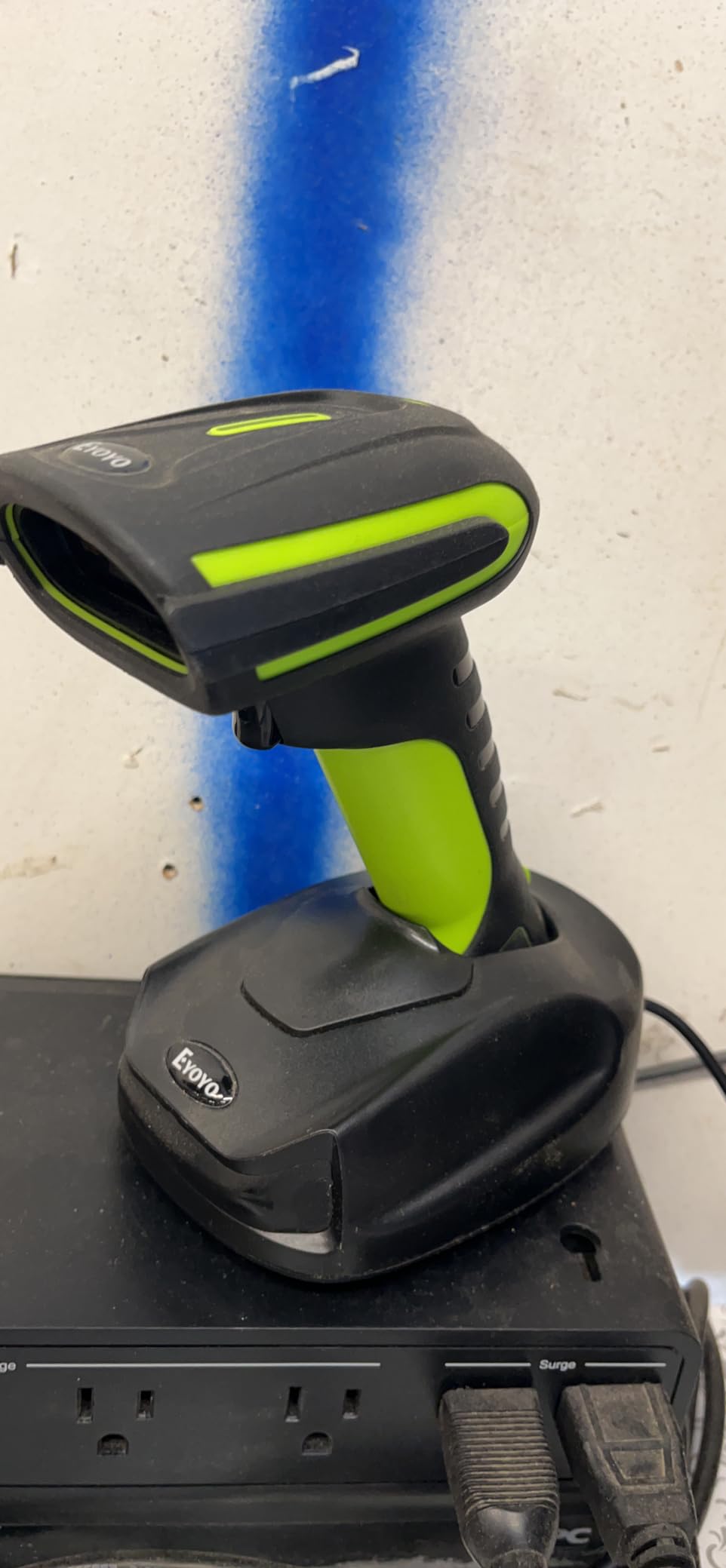 Eyoyo 2D QR Industrial Barcode Scanner with Wireless Charging Stand, Rugged IP65 Waterproof, 3-in-1 Bluetooth & Wireless & USB, Hands-Free Barcode Reader for Laptop, Desktop, Tablet, Android customer photo 1