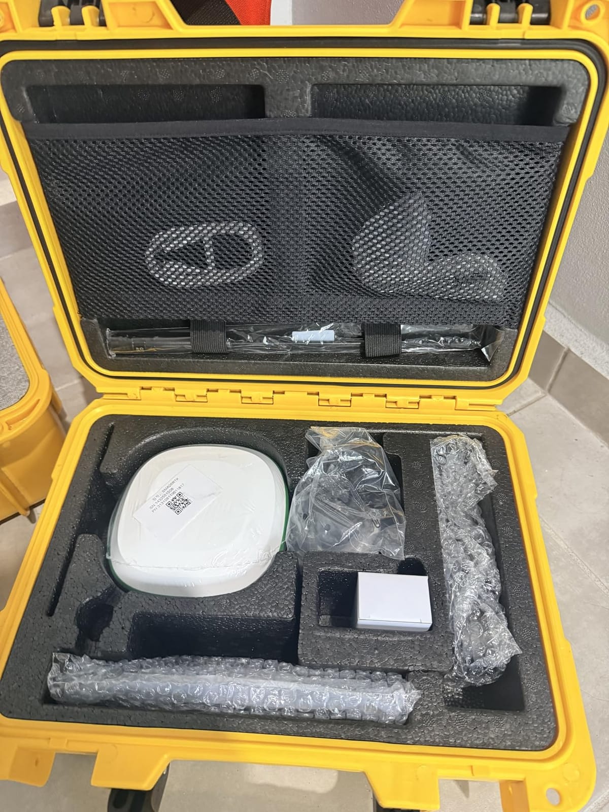 SMA26 Plus GNSS Receivers Base&Rover RTK GPS Land Survey Equipment with Permanent Survey Software, Connect with Drone/UAV, 1cm Accuracy, PPP/NTRIP/UHF Radio/BT, IP67, Ideal for Construction and Mapping customer photo 1