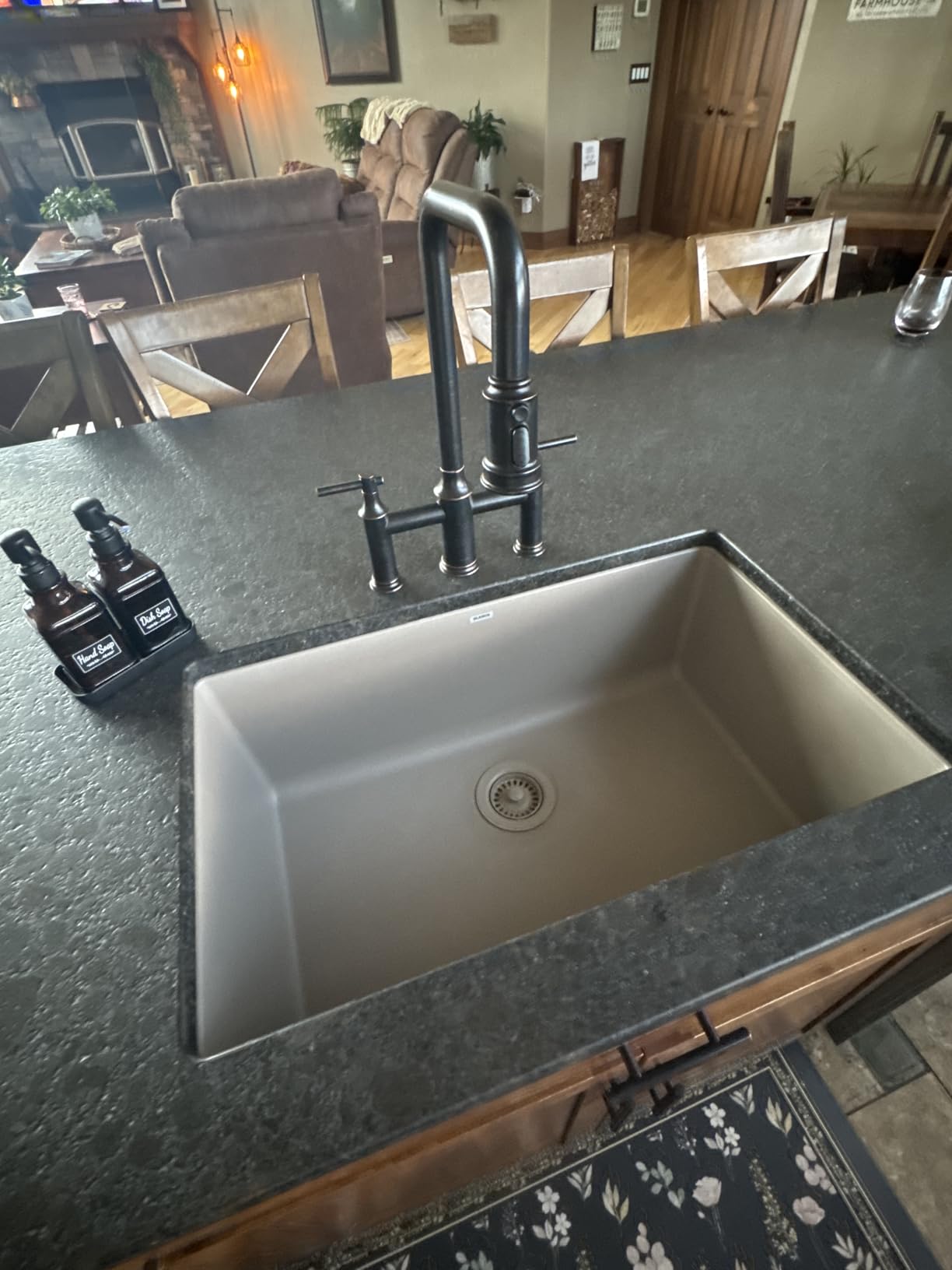 BLANCO 443083 Precis Silgranit 30” Single Bowl Undermount Kitchen Sink, Soft White customer photo 1