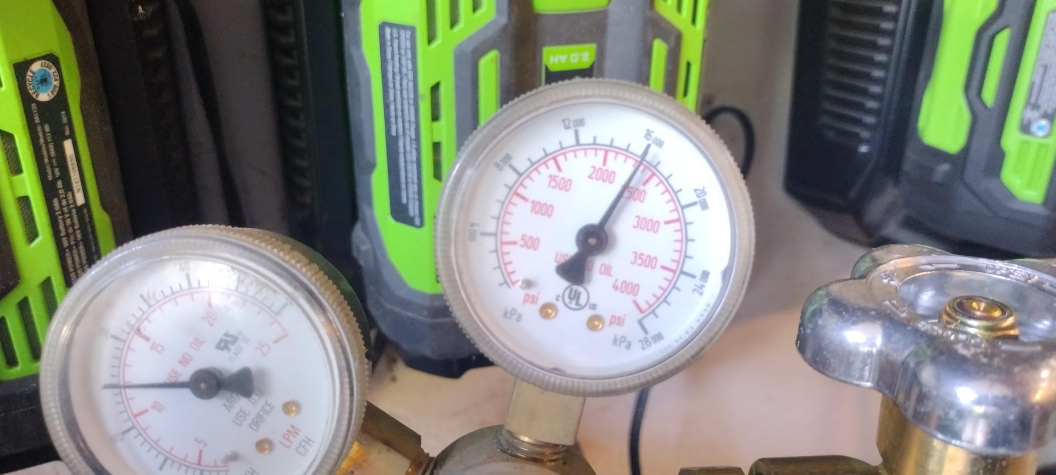 PrimeWeld 75% Argon 25% CO2 Bottle 80CF | DOT 3AA | USA CGA 580 Valve | Best Gas Blend for MIG Welding | Cylinders Full & Ready to Use customer photo 1