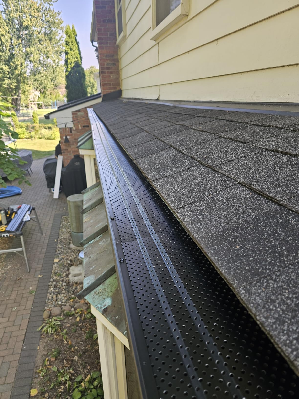 Standard Gutter Guards, 5 Inch, 28 FT, Aluminum, Royal Brown customer photo 2