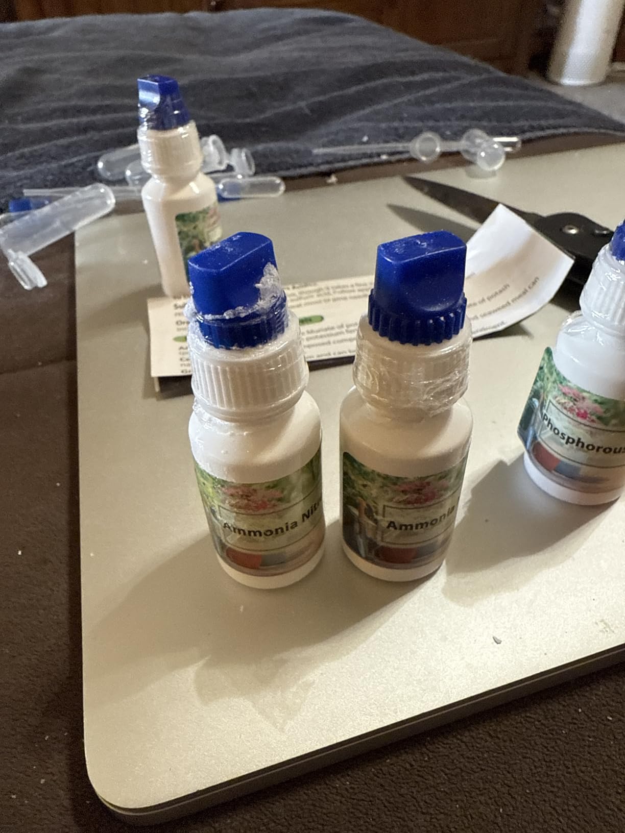 Soil Test Kit 140 Tests (2026 Updated Instructions) - pH, Nitrogen, Phosphorus, Potassium & Ammonia - Garden, Lawn & Plant Soil Tester Kit for Accurate Fertility Analysis customer photo 2