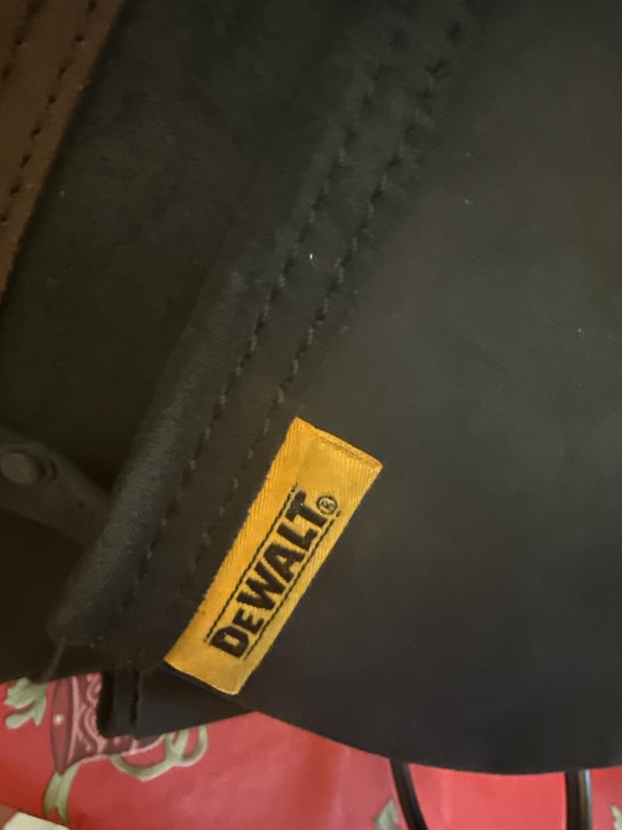 DEWALT Leather Tool Belt, Durable, 11 Pocket Professional Belt (DWST550112) customer photo 2