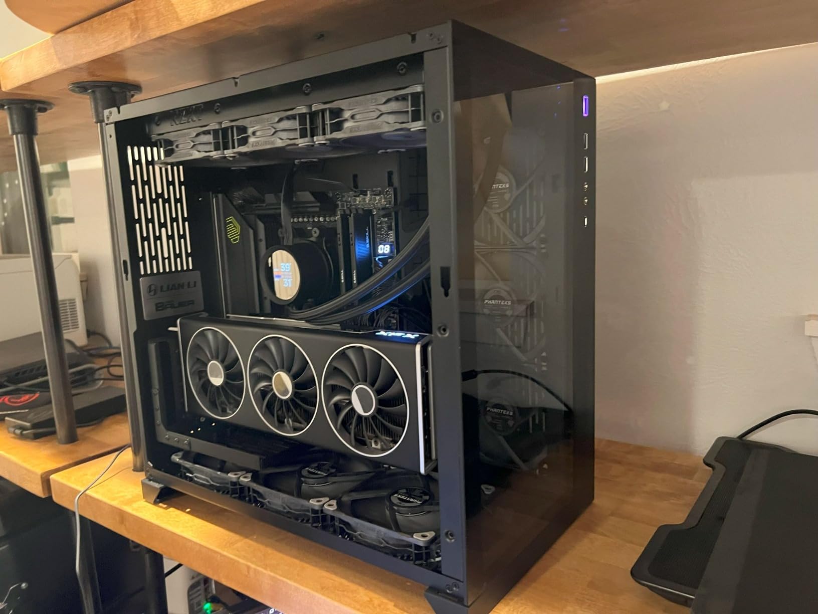 NZXT Kraken 240 RGB - 240mm AIO CPU Liquid Cooler - RL-KR240-W1 - Customizable 1.54