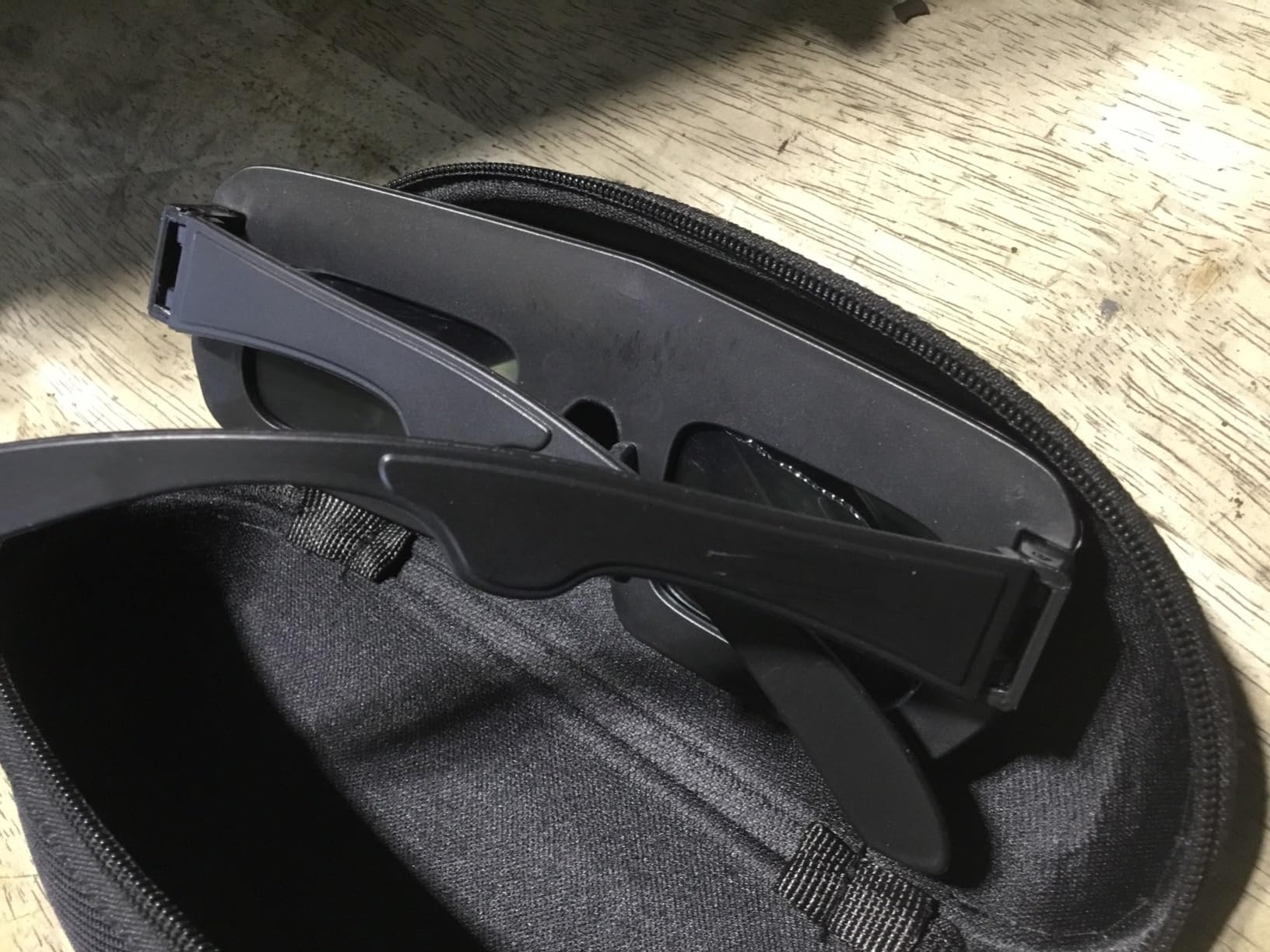 TRQWH Welding Glasses Auto Darkening Safety Goggles Solar True Color Welder Glasses Eyes Protective PC Lens Welder Mask Welding Helmet for TIG MIG ARC Weld Plasma Cut Grinding customer photo 2