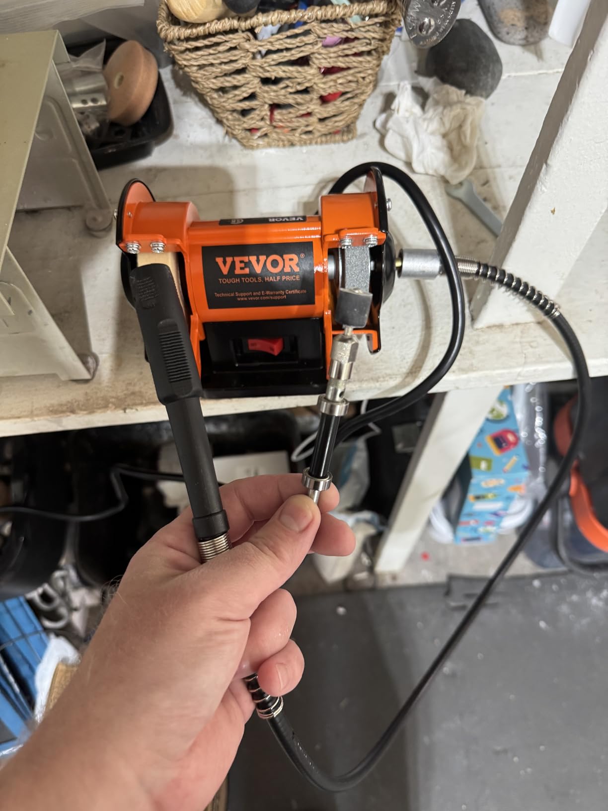 VEVOR Bench Buffer Polisher, Bench Buffer Grinder Polishing & Buffing Machine for Metal/Jewelry/Wood/Jade/Plastic/Silver DIY, with Wool/Abrasive Fiber Wheel/Grinding Wheel,100pcs Tools, 3590RPM customer photo 1
