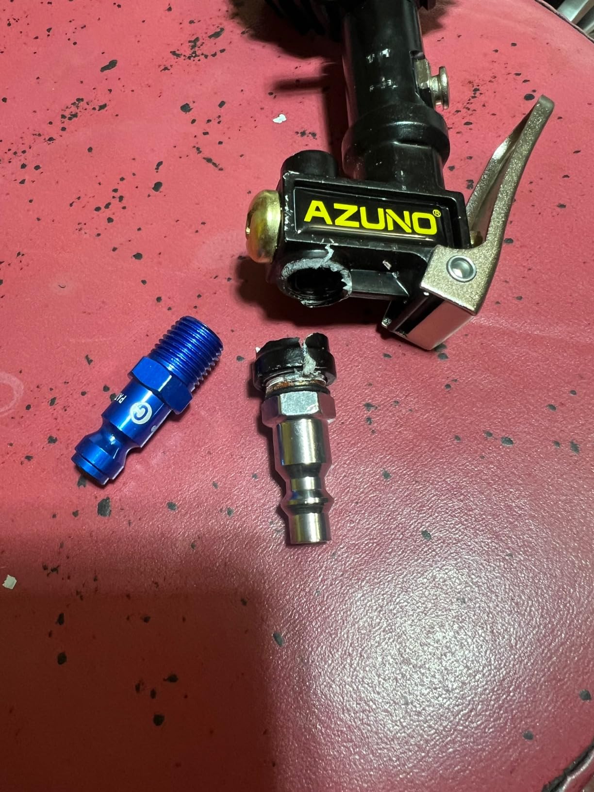 AZUNO Digital Tire Inflator with Pressure Gauge, 200 PSI, Heavy Duty Air Compressor Accessories, with Rubber Hose Lock on Air Chuck and Quick Connect Coupler, Comes with a Portable Carrying Box customer photo 1