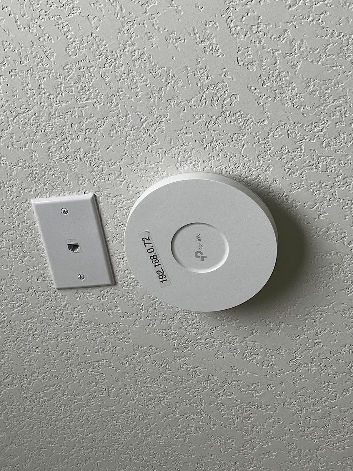 TP-Link EAP613 5-Pack Ultra-Slim Wireless Access Point w/o DC Adapter | Omada True Wi-Fi 6 AX1800 | Mesh, Seamless Roaming, WPA3, MU-MIMO | Remote & App Control | PoE+ Powered | Multi Control Options customer photo 1