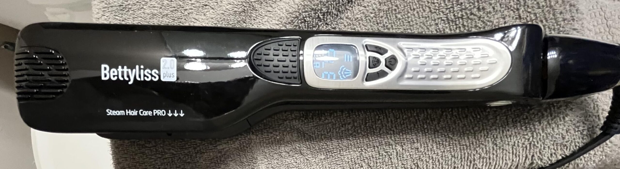 Steam Flat Iron Hair Straightener - Professional Hair Straightening Irons for Smooth and Frizz-Free Results (Black) customer photo 2
