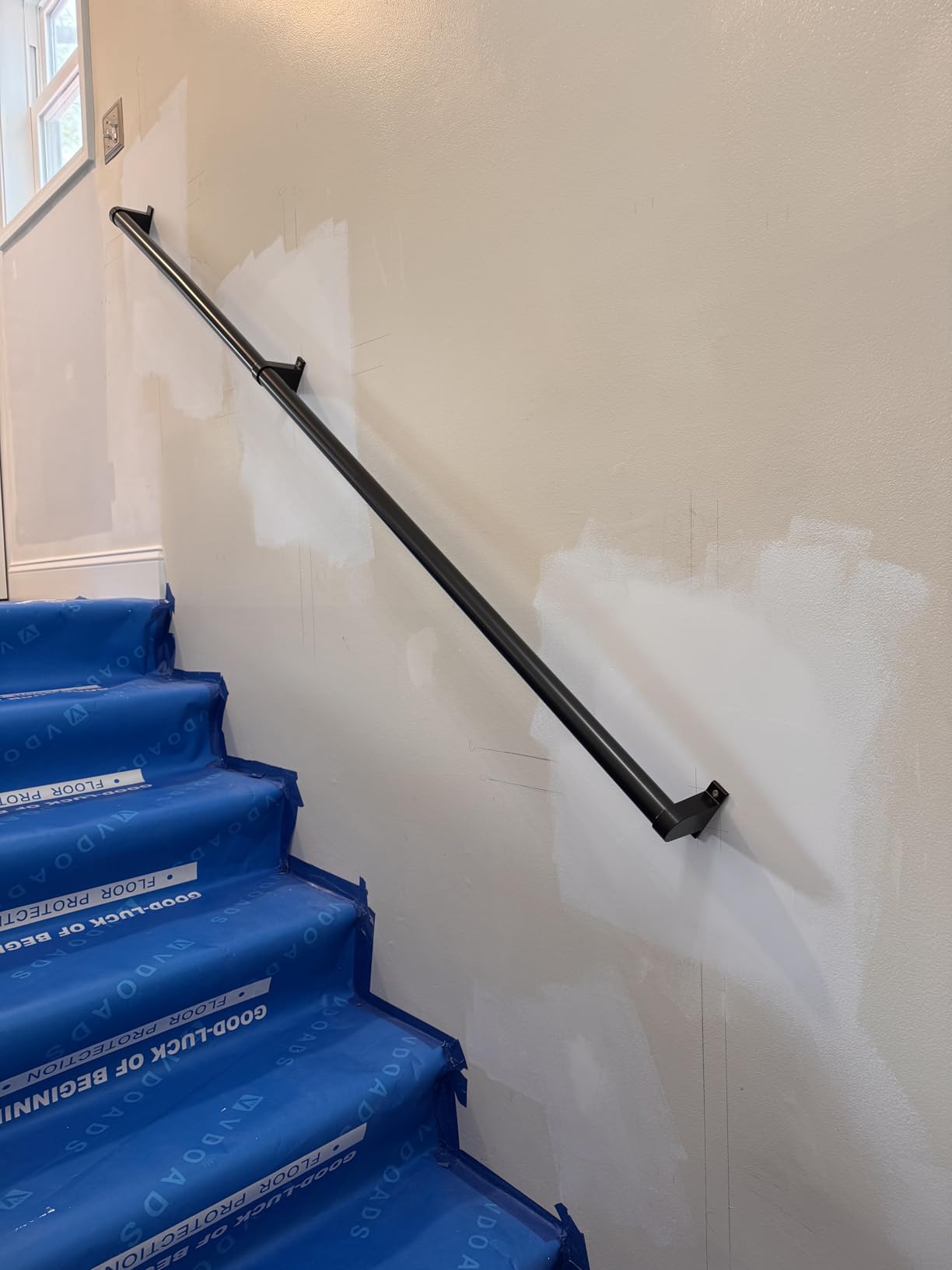Industrial Stair Railing Metal Hand Rails for Indoor & Outdoor Steps Wall Mount Hand Rails for Indoor Stairs 1.25