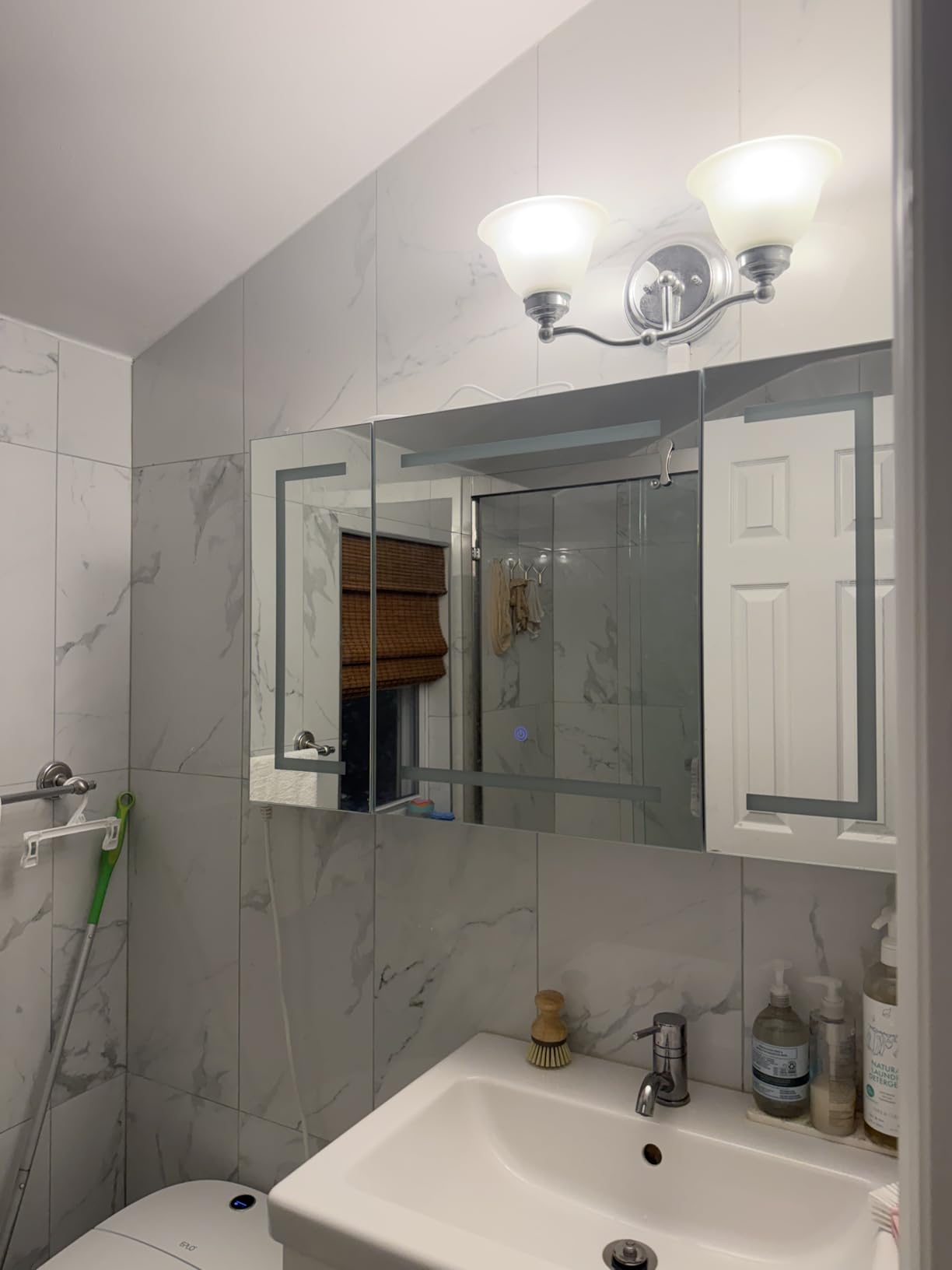 Hasuit Lighted Medicine Cabinet with Mirror, Wall Mounted Bathroom Mirror with Storage, 2 Doors Bathroom Wall Cabinet with LED Lights, 31.5'' x 23.6'' customer photo 2