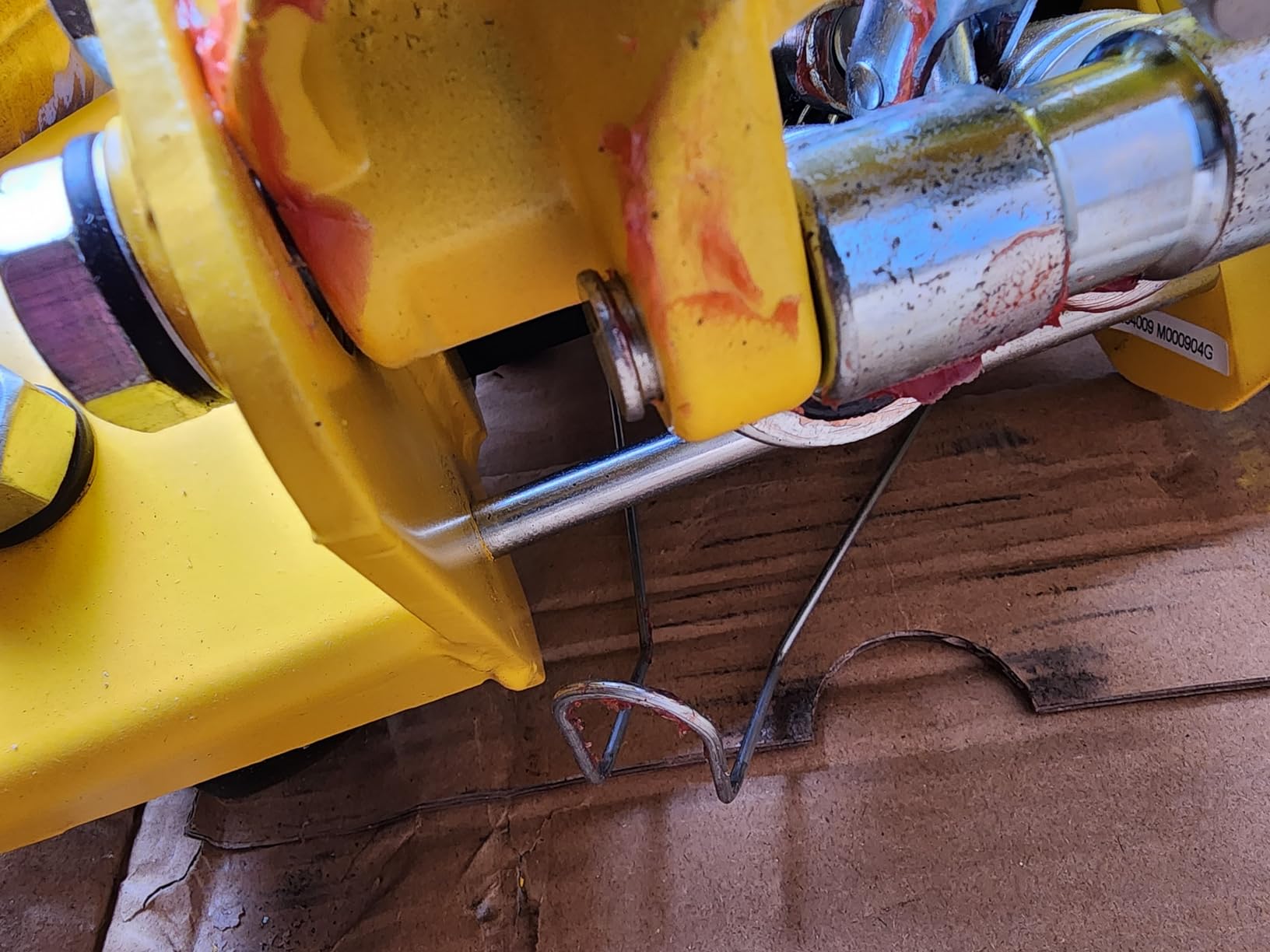 YELLOW JACKET Low Profile Floor Jack with Dual Pumps Quickly Lift Hydraulic Car Jack with Pad, 4 Ton (8,800 lb) Capacity customer photo 2