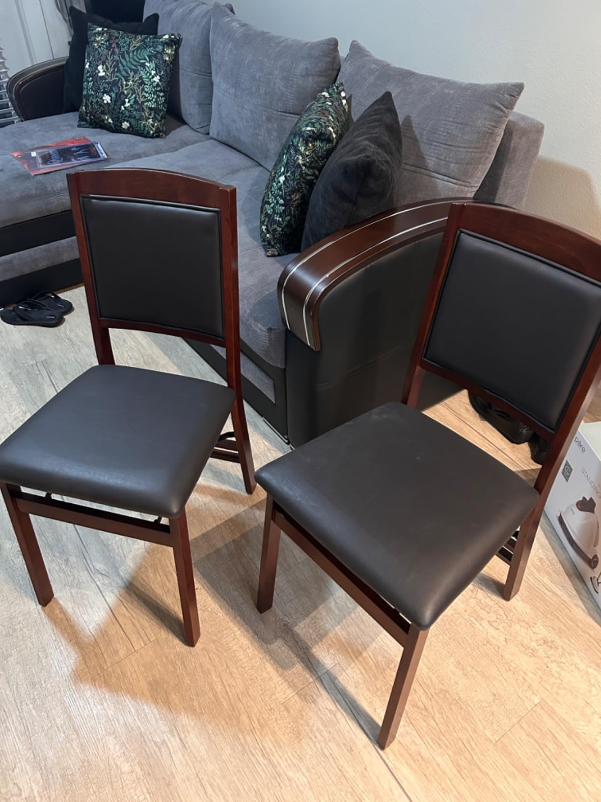 GIANTEX Folding Dining Chairs Set of 4, Foldable Wood Kitchen Chairs with Padded Seat, Solid Wood Frame, Max Load 400 Lbs, No Assembly Easy to Store Wooden Dining Chairs for Apartment, Small Space customer photo 2