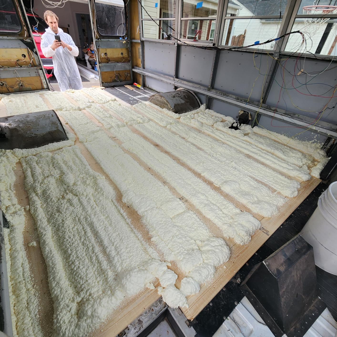 Vega Bond V200 Closed Cell Spray Foam Insulation Kit 200 BF Low GWP System customer photo 2