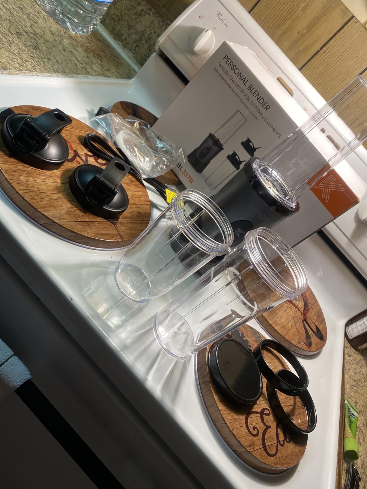 KOIOS Smoothie Blender Kitchen, 900W Personal Blenders with 3 To-Go Cups customer photo 2
