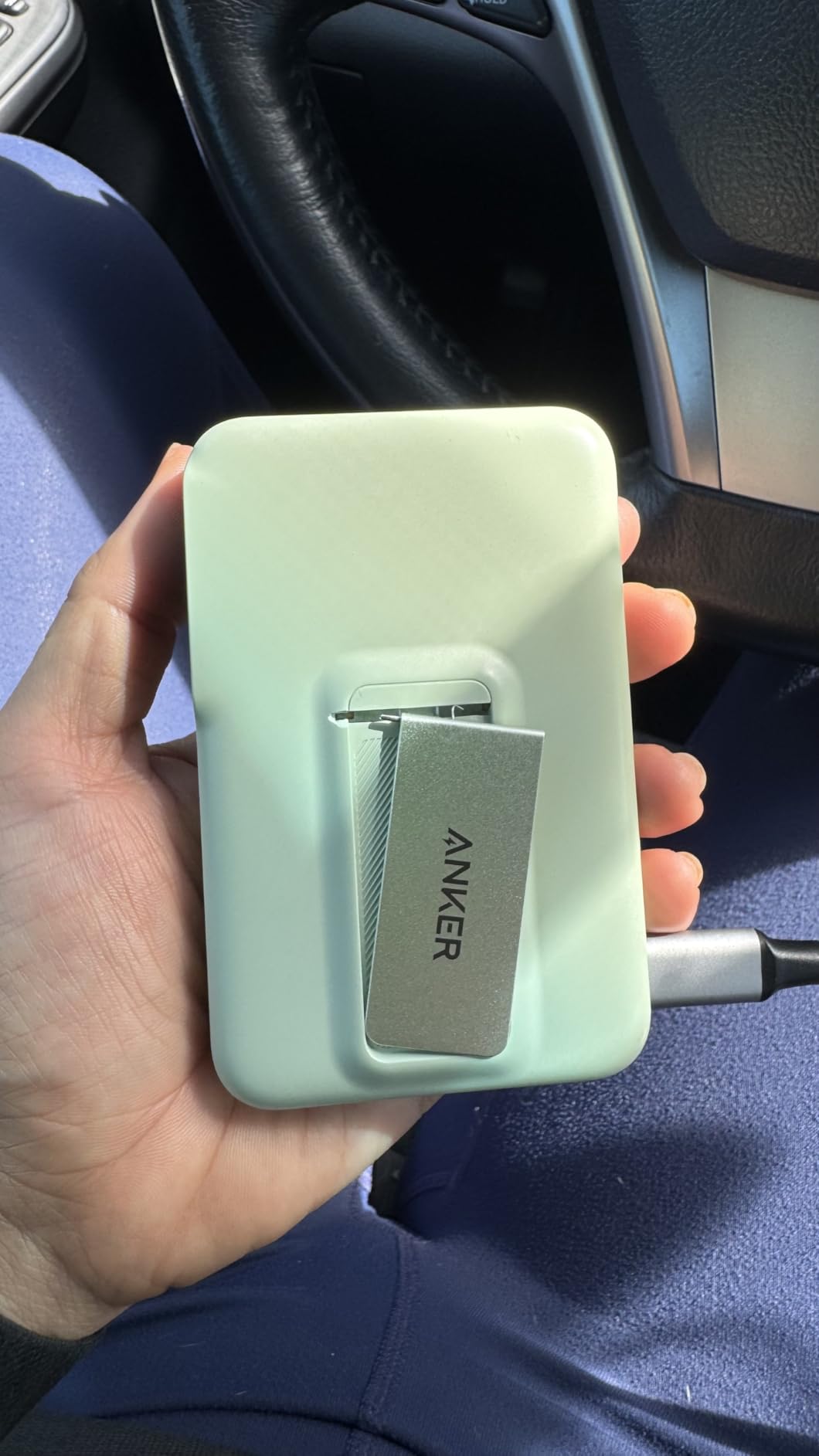 Anker MagGo Power Bank, 10,000mAh Qi2-Certified 15W Max Portable Charger | Fast MagSafe-Compatible Battery Pack, Smart Display, Foldable Stand, for iPhone 16 / 15 / 14 / 13 Only (USB-C Cable Included) customer photo 2