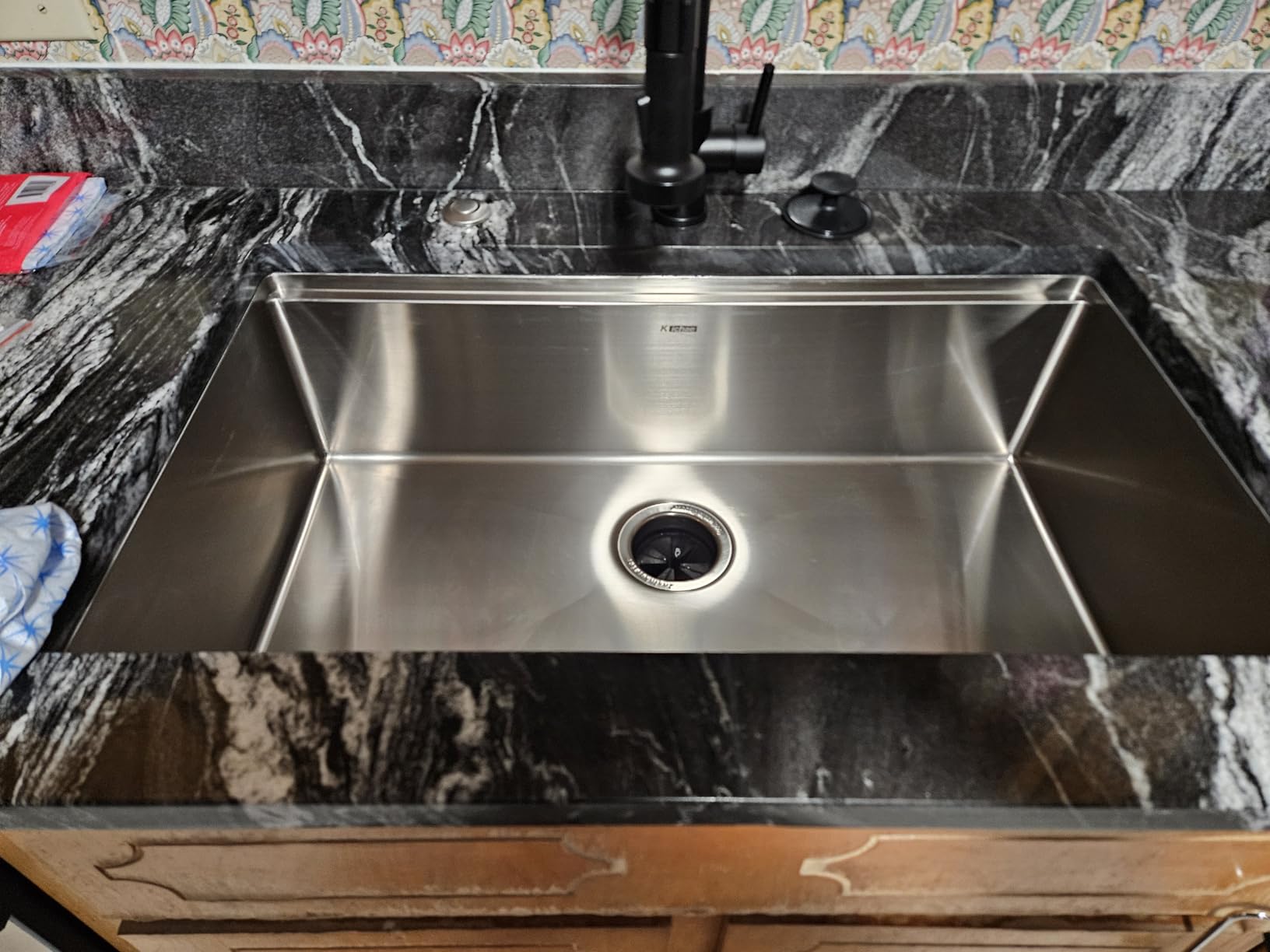 Kichae 32 Undermount Kitchen Sink Stainless Steel 16 Gauge Workstation customer photo 1