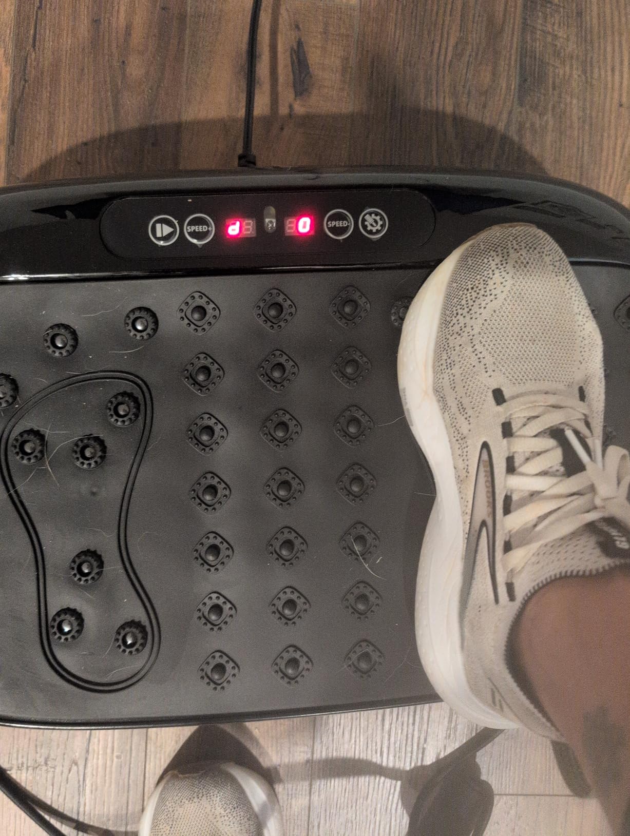 Lifepro HexaPlate Lite Compact Vibration Plate with Magnetic Acupoints customer photo 2