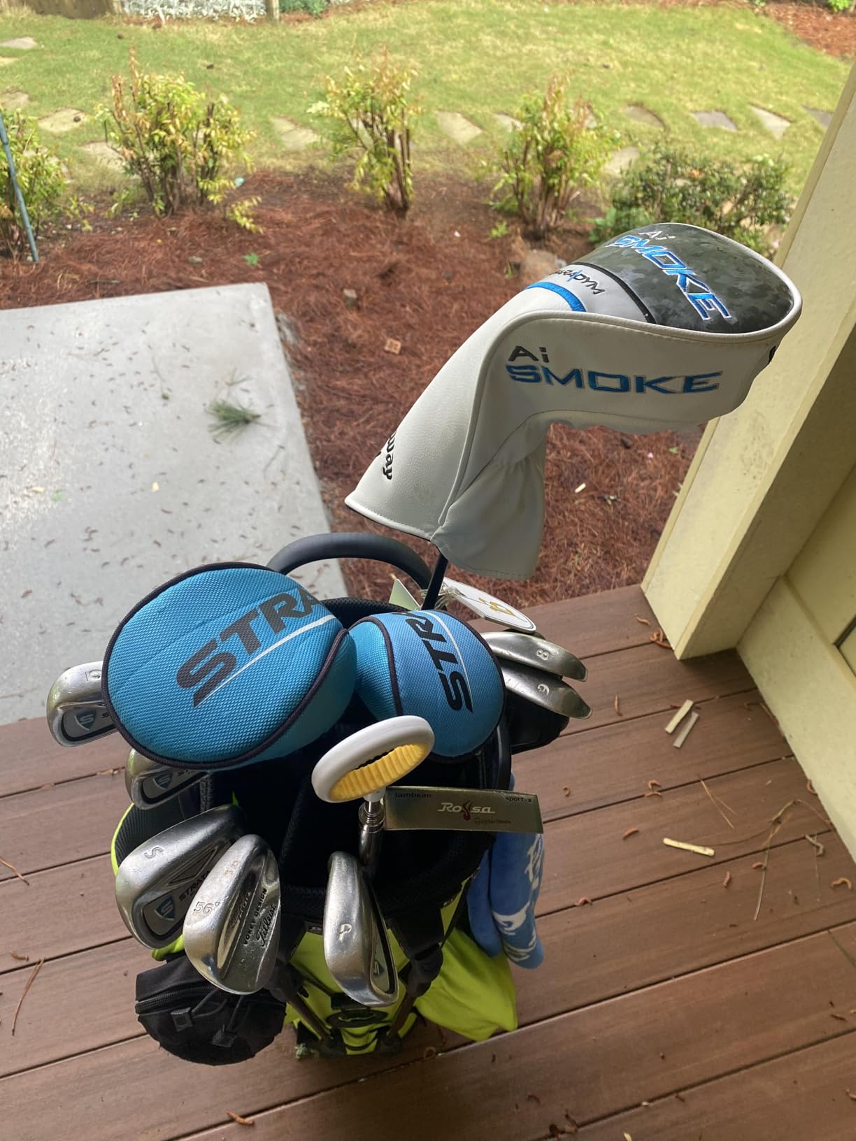 KVV Lightweight Golf Stand Bag with 7 Way Full-Length Dividers, 5 Zippered Pockets, Automatically Adjustable Dual Straps，Elegant Design customer photo 1