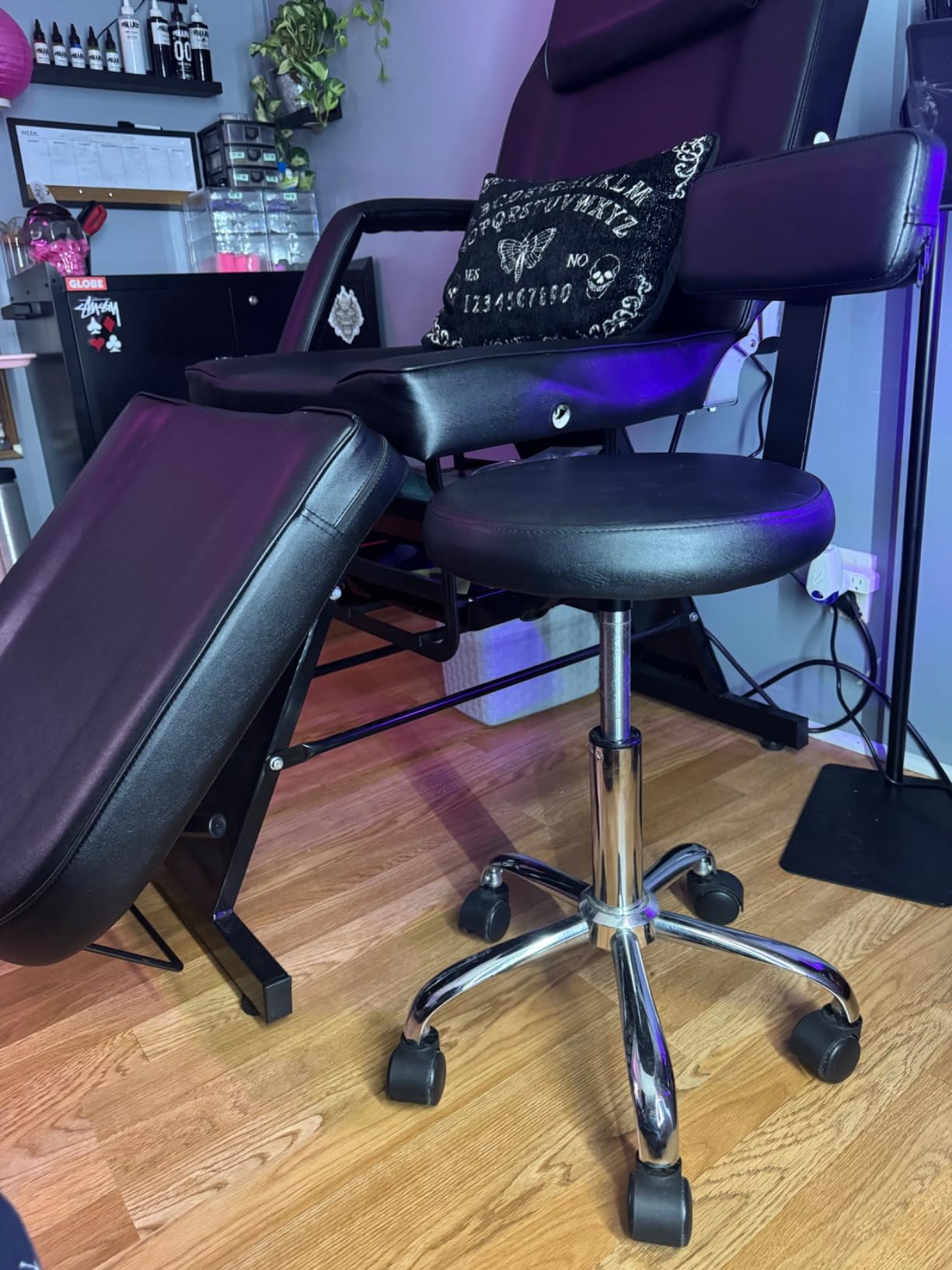 Facial Chair with Wheels Tattoo Chair with Stool White customer photo 1