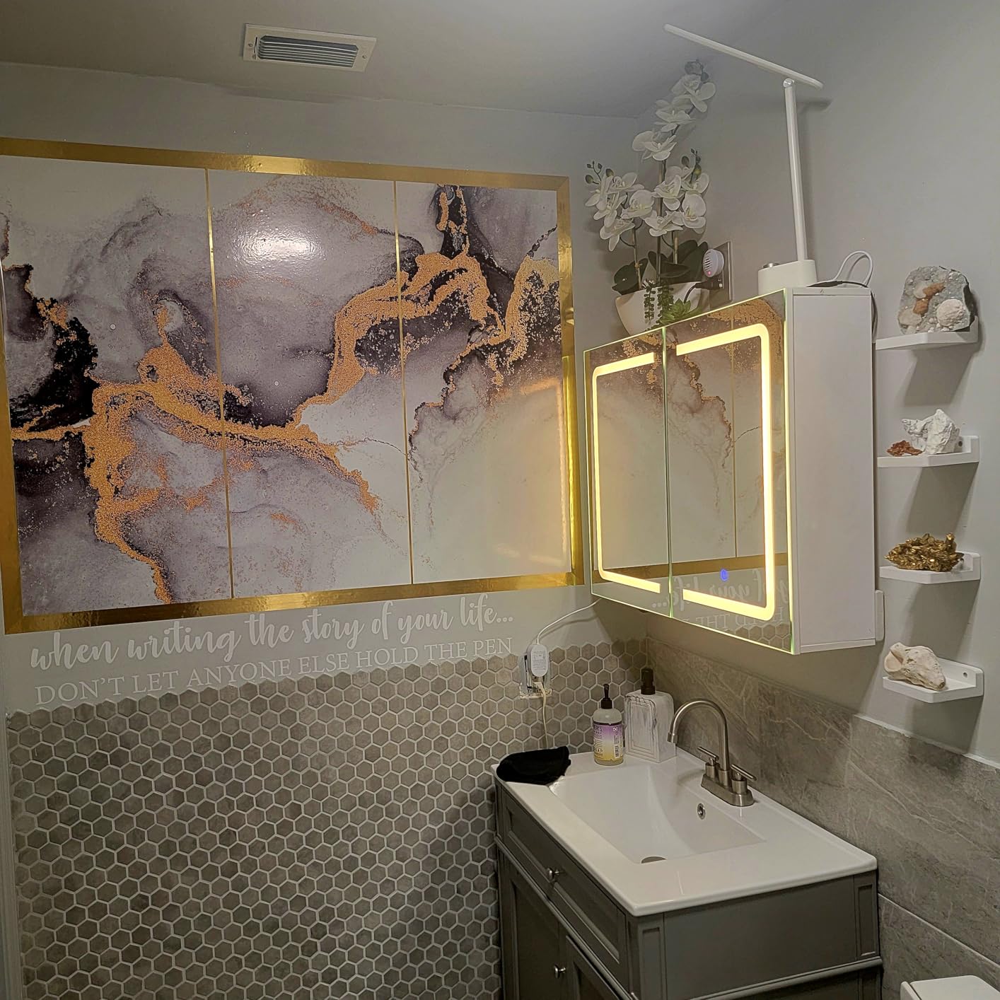 DICTAC Medicine Cabinet with Mirrors and Storage 31.5''x23.6'' Wall Mounted Bathroom Mirror Cabinets with Led Lights Double Doors Mirror Lighted Medicine Cabinets with Adjustable Storage Shelf,White customer photo 1