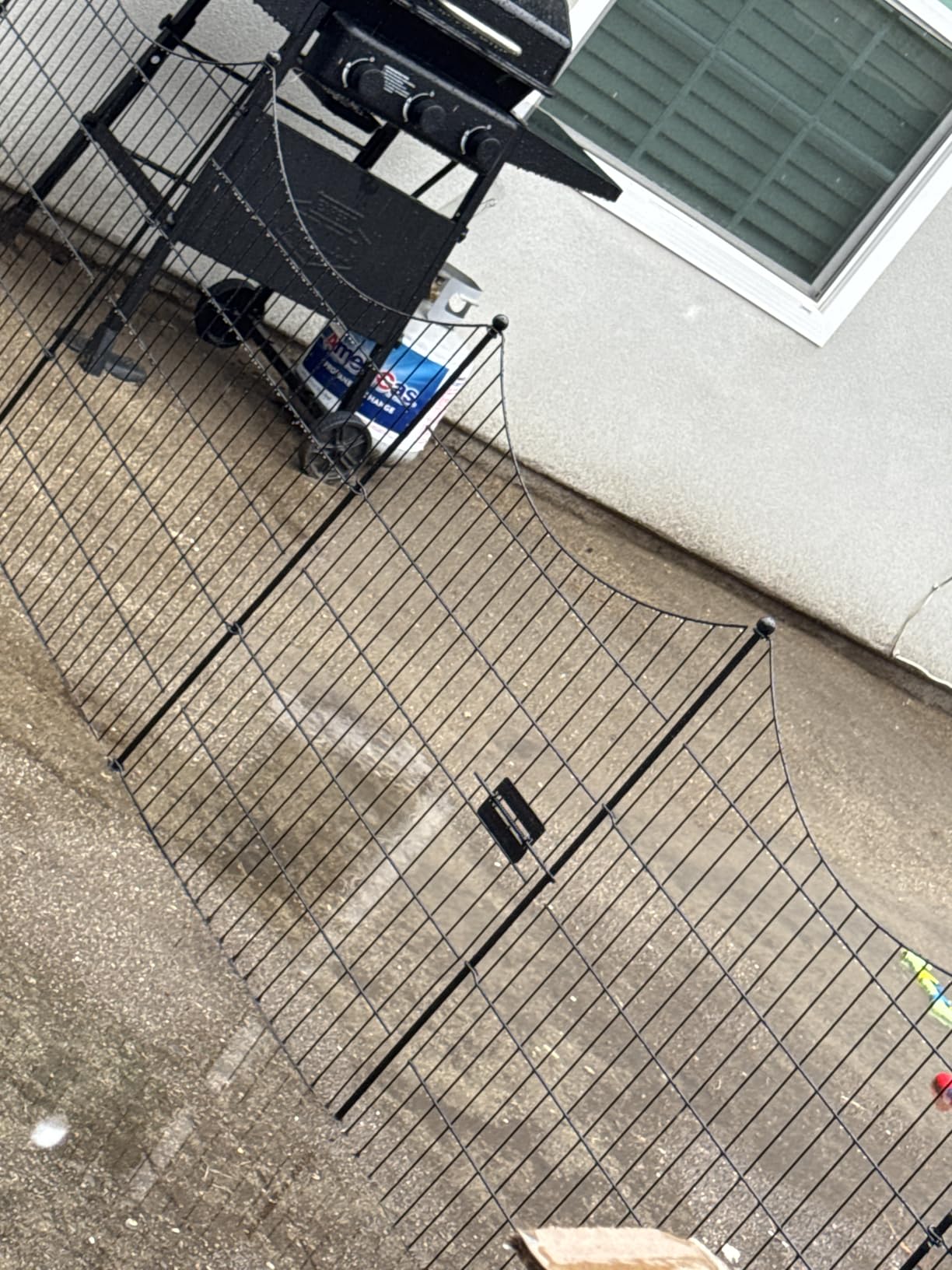 No Dig Dog Fence Outdoor for Yard with Gate, 32 in(H) X 23.6 ft(L) customer photo 1