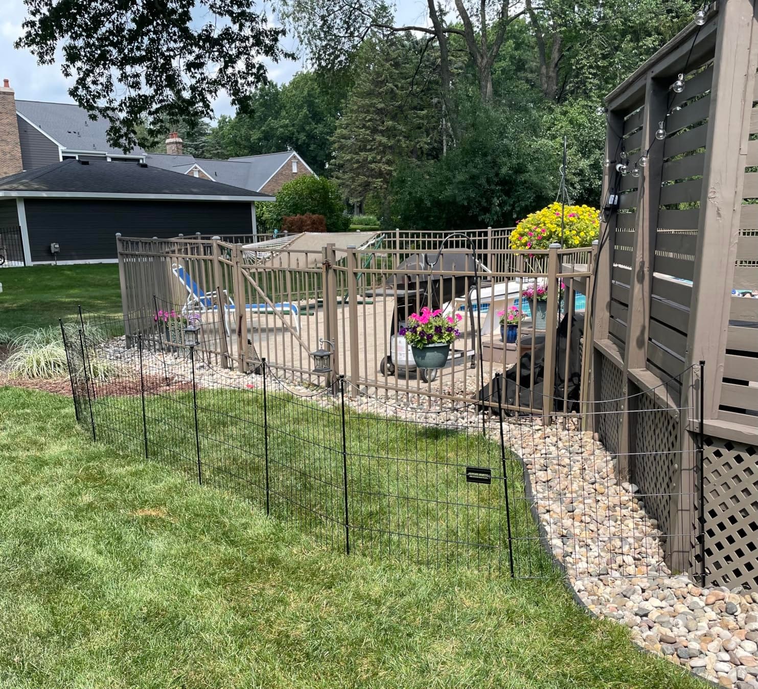 No Dig Dog Fence Outdoor for Yard with Gate, 32 in(H) X 23.6 ft(L) customer photo 2