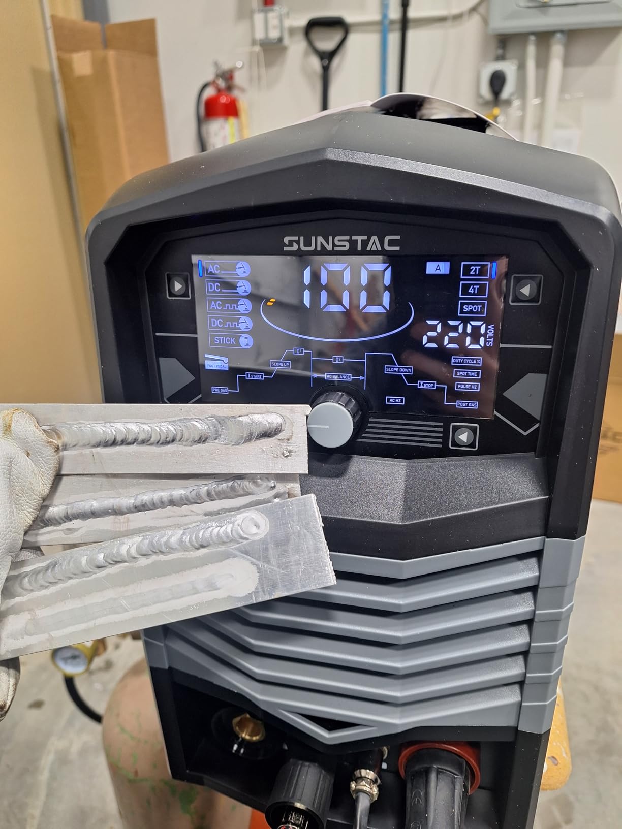 Sunstac 250A Aluminum TIG Welder with Pulse ACDC Foot Pedal Control | DC TIG/AC TIG/Pulse TIG/SPOT TIG/Stick 5 in 1 welder, 110V/220V Dual Voltage, LCD parameter display customer photo 1