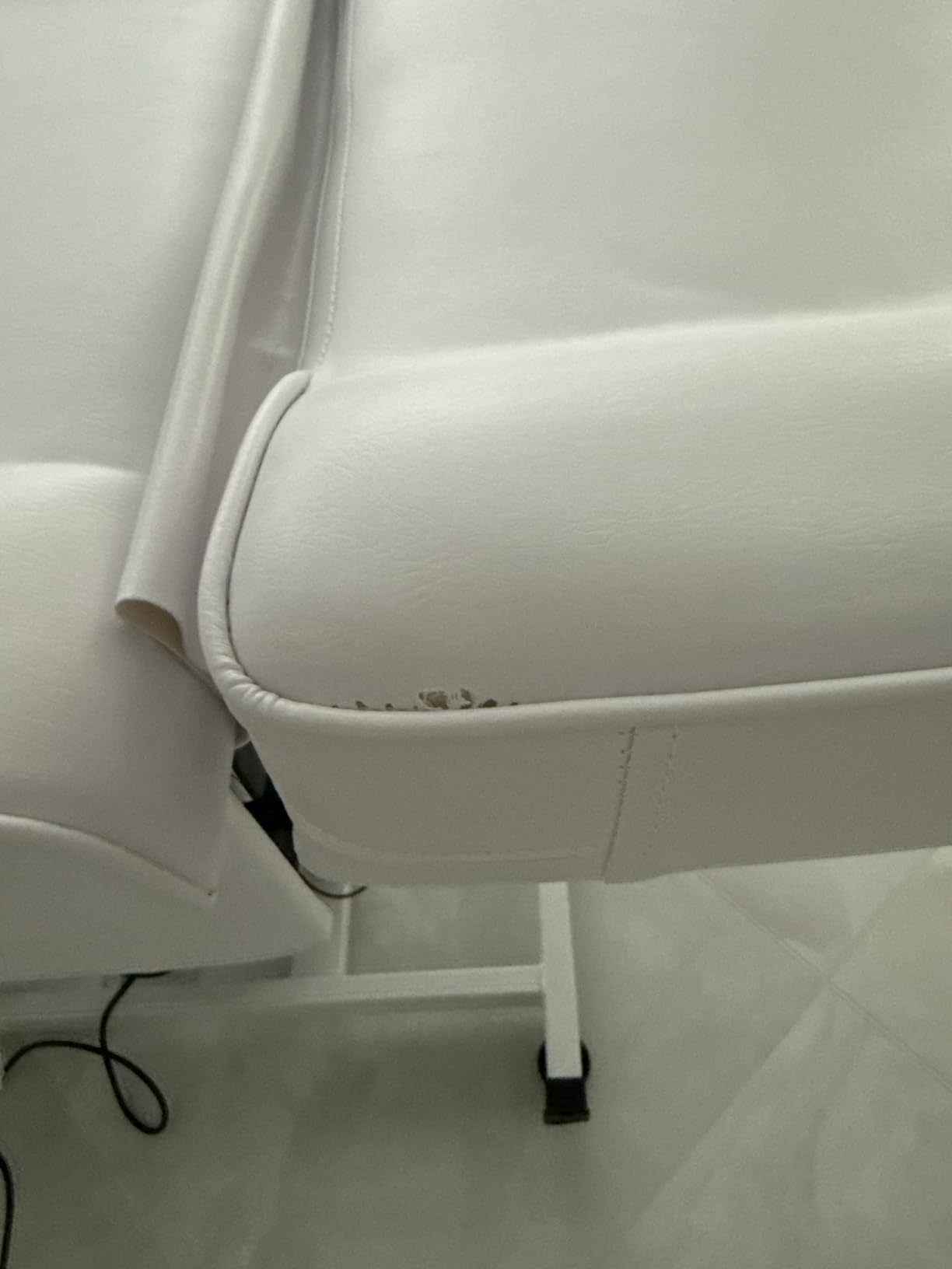 OmySalon Fully Electric Salon Facial Bed Chair, Multi-Purpose Massage Tattoo Lash Waxing Table, Height Backrest Footrest Adjustable, for Beauty Barber Spa (White) customer photo 2