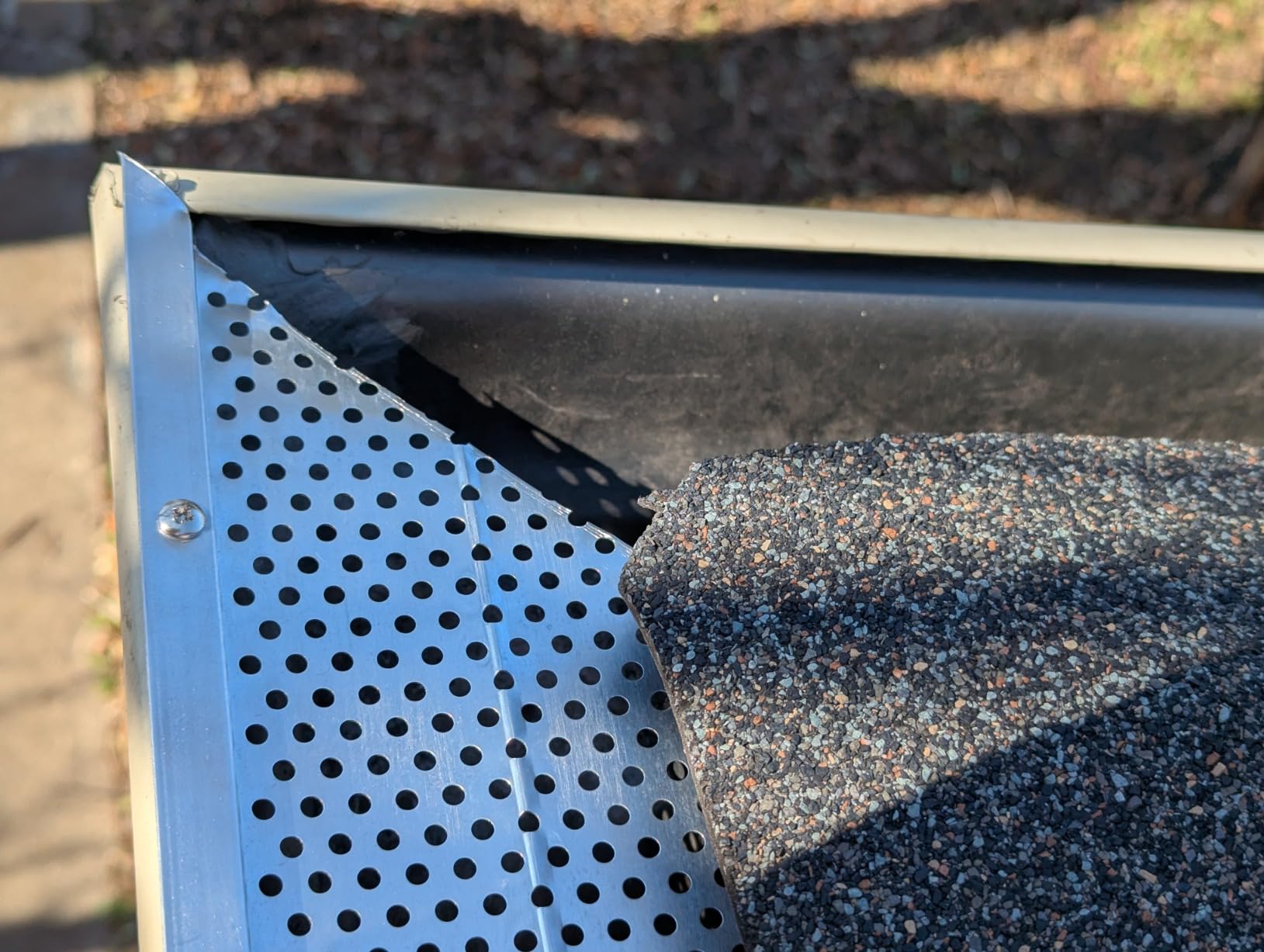5 inch Gutter Guard, 52 Pack-208ft, Aluminum Mesh Leaf Guards, DIY Leaf Filter Gutter Protection Cover, Raptor Gutter Guard Cleaning Tools for Downspout, Roof, with Screws customer photo 2