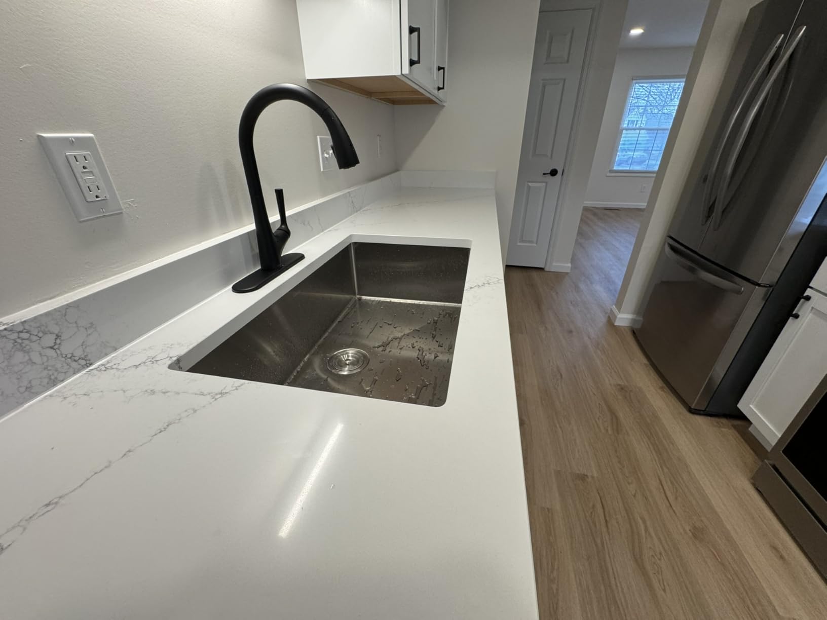 Logmey 36 Inch Undermount Kitchen Sink - 36x19 SS304 Stainless Steel Sink 16 Gauge Single Bowl Handmade Kitchen Sinks with Assembly customer photo 2