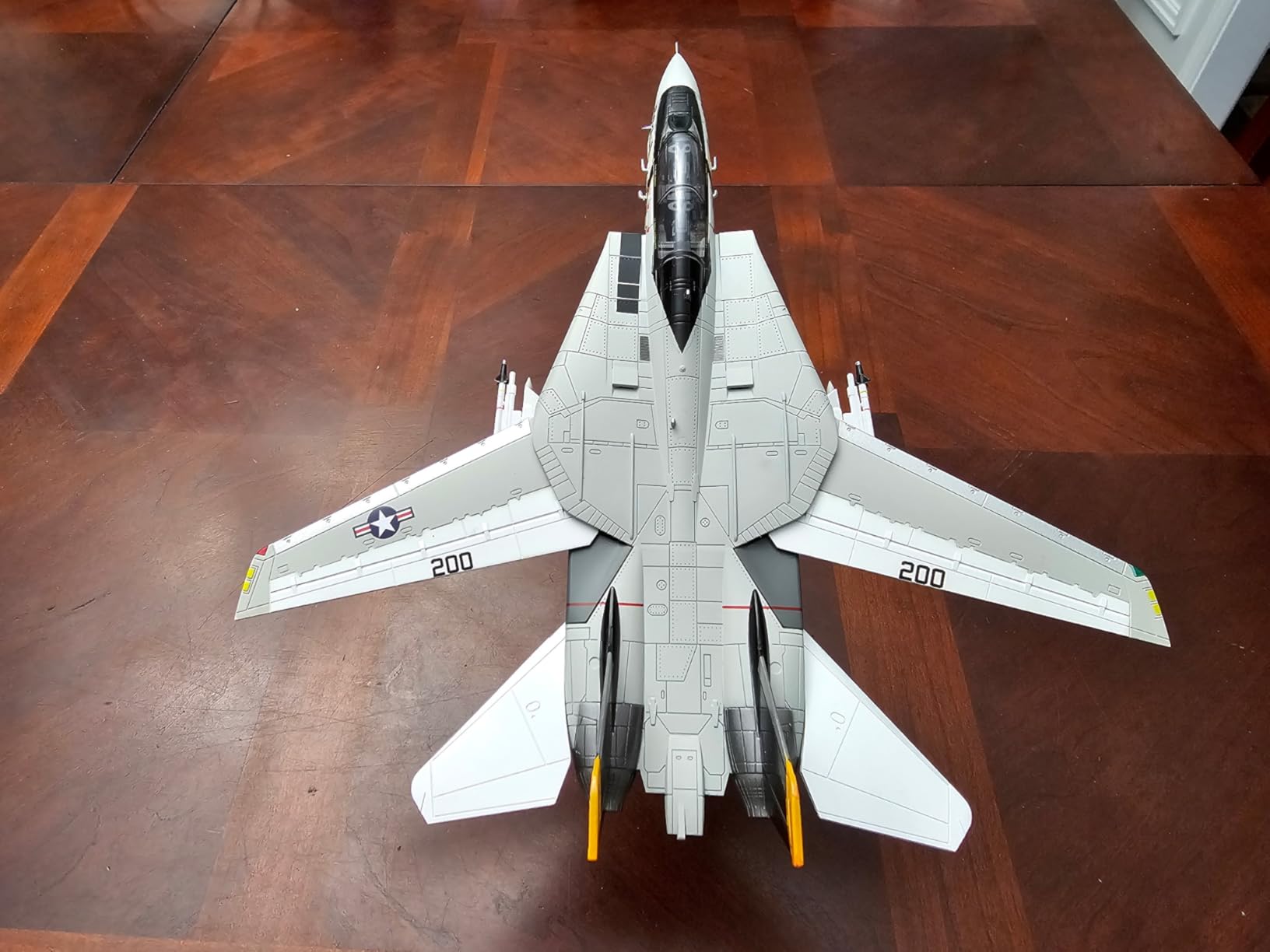 F-14A Tomcat 1/72 Metal Airplane Model VF-2 Bounty Hunters | with Stand DieCast Alloy Fighter Model Jet Replica Pre-Build Military Aircraft Collection for Display or Gift customer photo 2