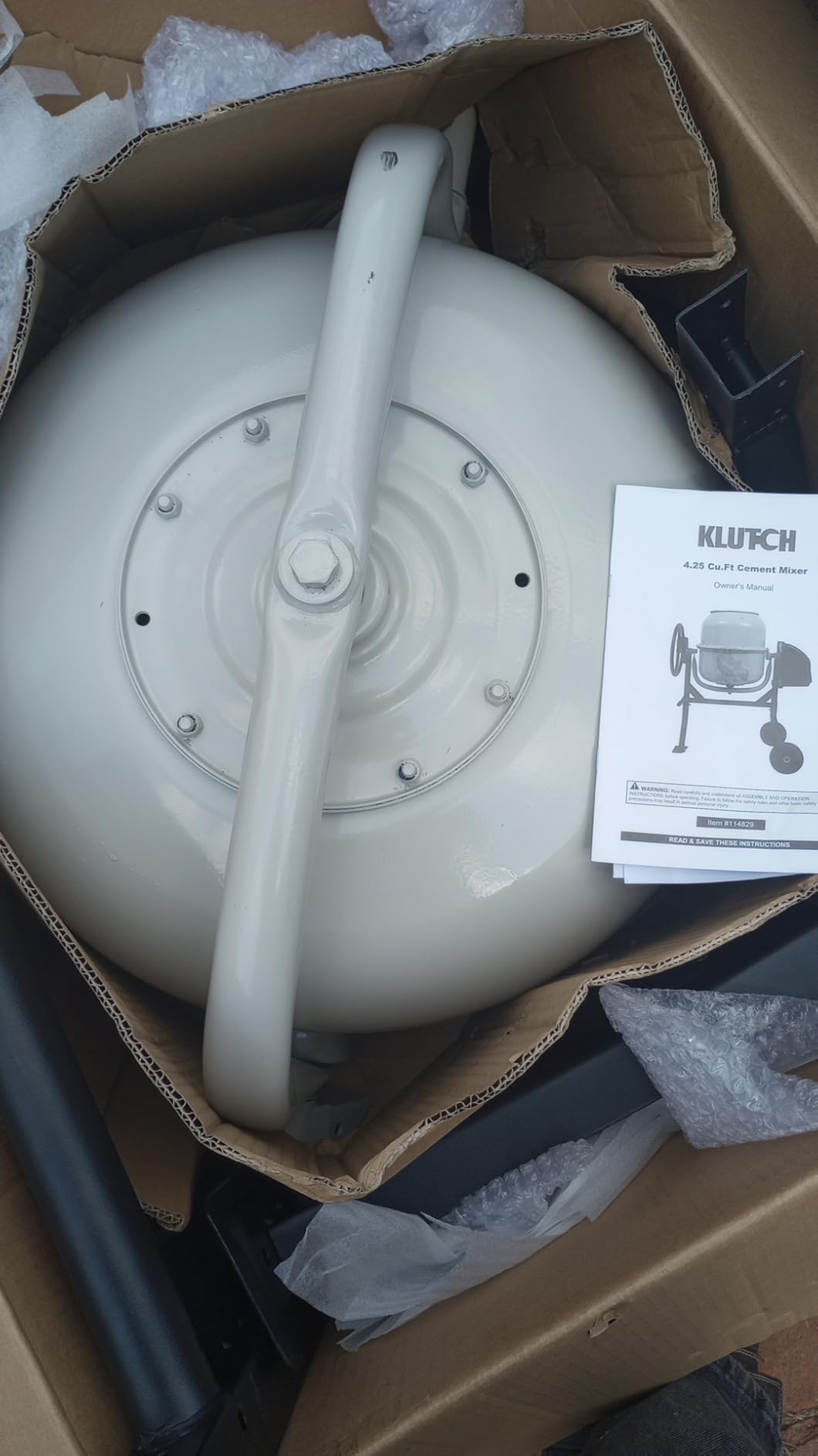 Klutch Electric Cement Mixer, 4.25 Cu. Ft. Drum, 2/3 HP customer photo 2