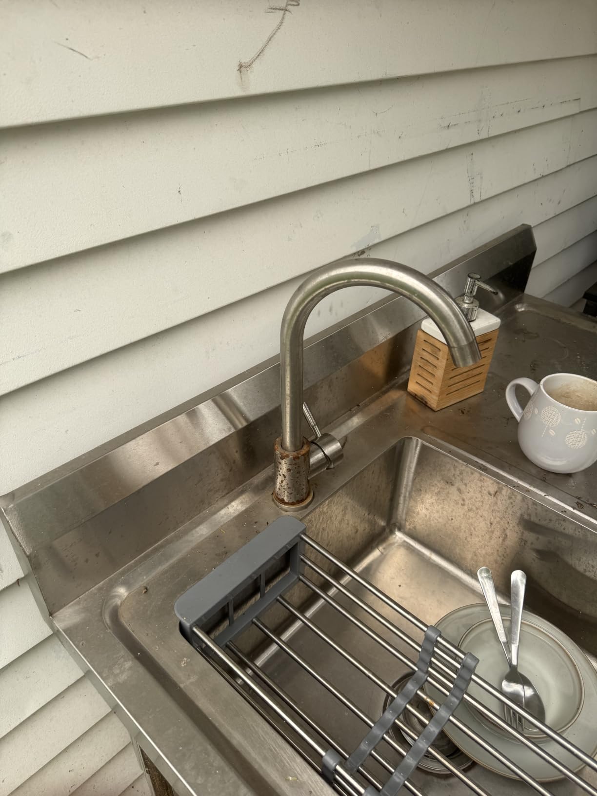 Utility Sink Freestanding Single Bowl Laundry Sink with Hot and Cold Water Plumbing Workbench & Storage Stainless Steel Sink for Kitchen and Bathroom Farmhouse Style, 39Inch, Metallic Gray customer photo 1