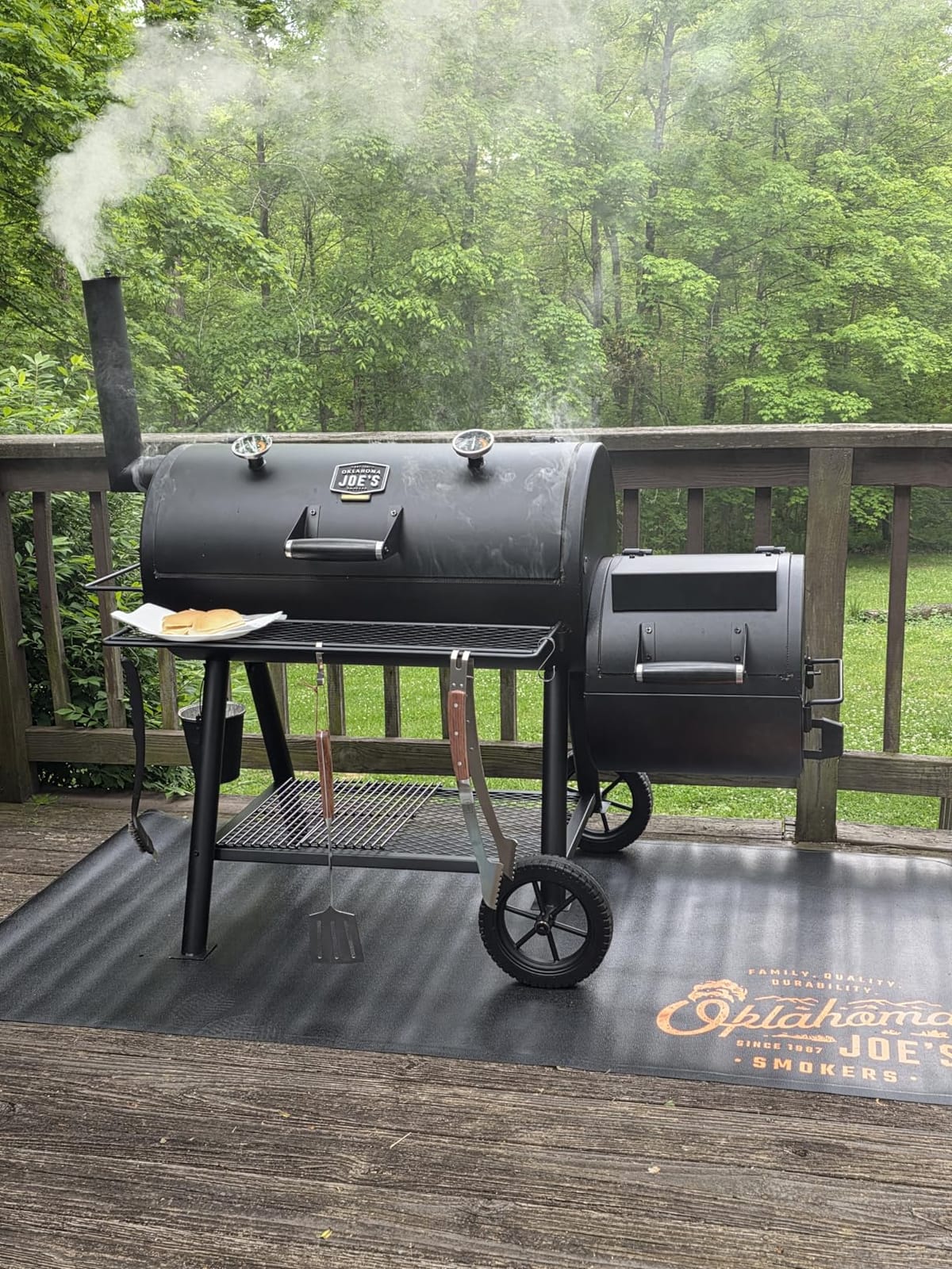 Oklahoma Joe's Highland Offset Charcoal Smoker and Grill with 900 sq. in. Cooking Area in Black customer photo 2