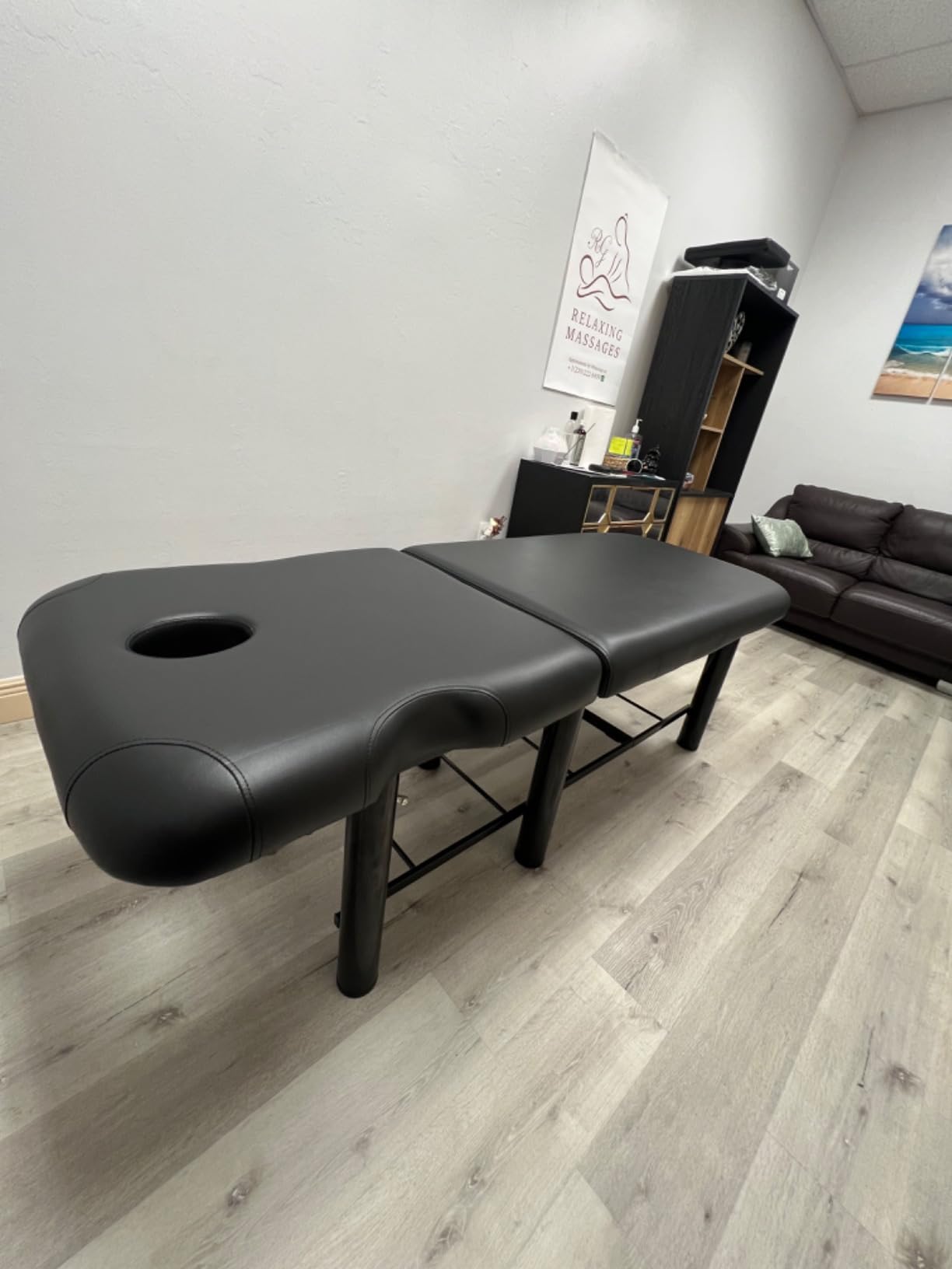 Hohuqeri Professional Massage Bed 73 Inch, Treatment Table Salon with Removable Headrest, Faux Leather Stationary Physical Therapy Table, Spa Facial with Adjustable Backrest, Steel Frame, Black customer photo 1