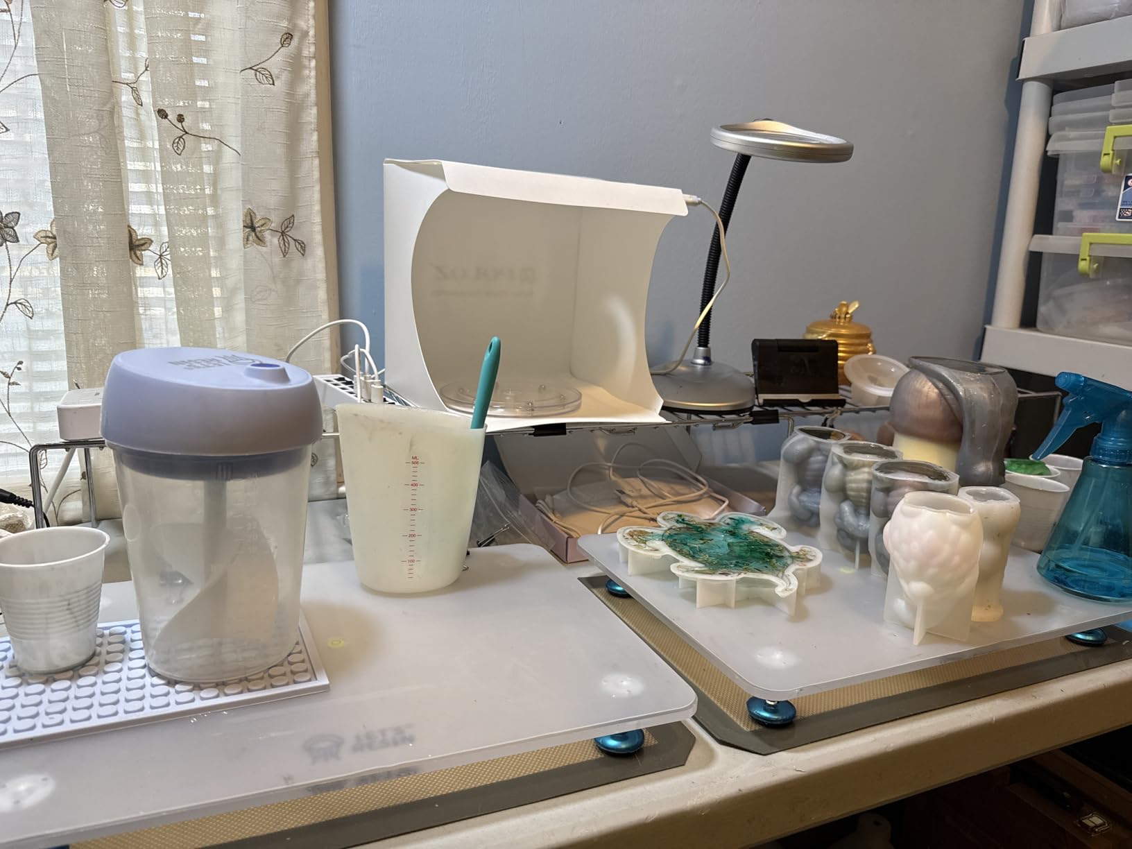 LET'S RESIN Auto Resin Mixer, Rechargeable Epoxy Mixer with Silicone Cup customer photo 1