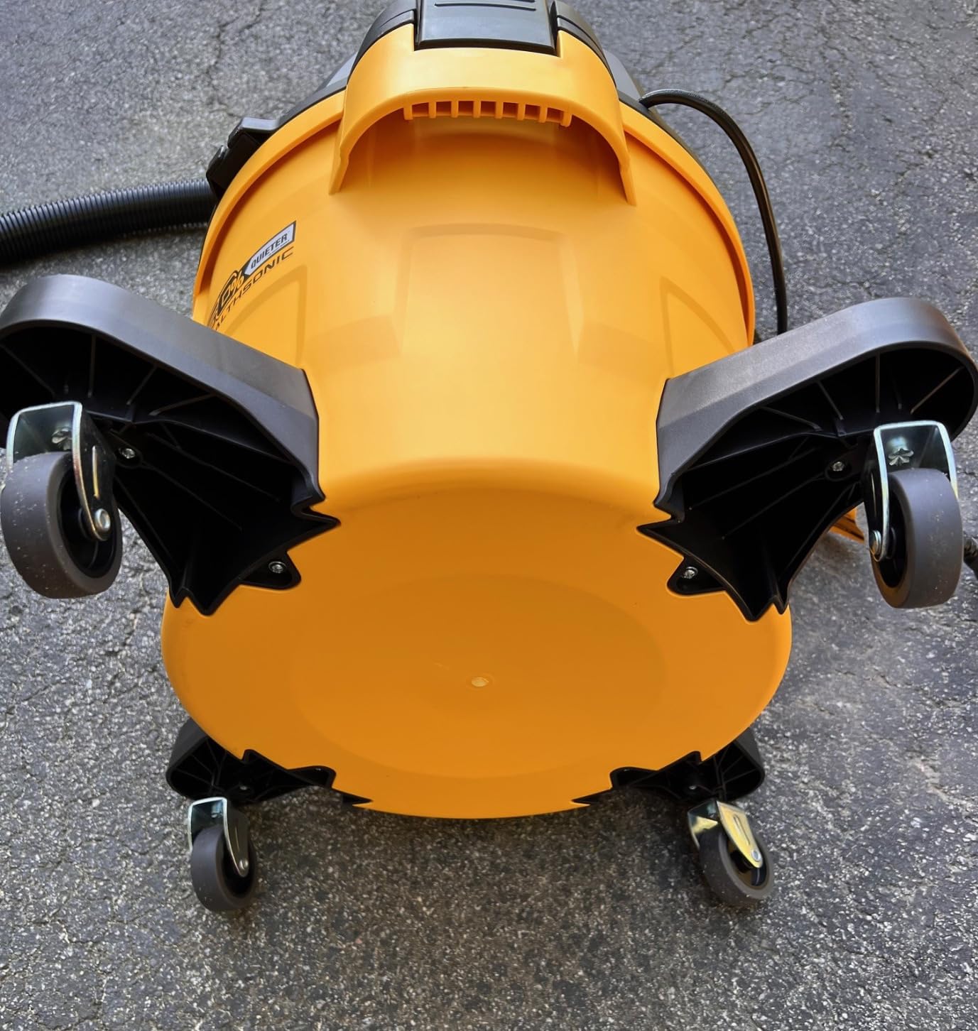 DEWALT STEALTHSONIC Wet Dry Shop Vac 6 Gallon, Shop Vacuum Wet and Dry 5 HP, Ultra Quiet Shopvac with Powerful Suction, Wet Dry Vacuum Cleaner for Home, Garage, Workshop, Jobsite, DXV06P-QT customer photo 1