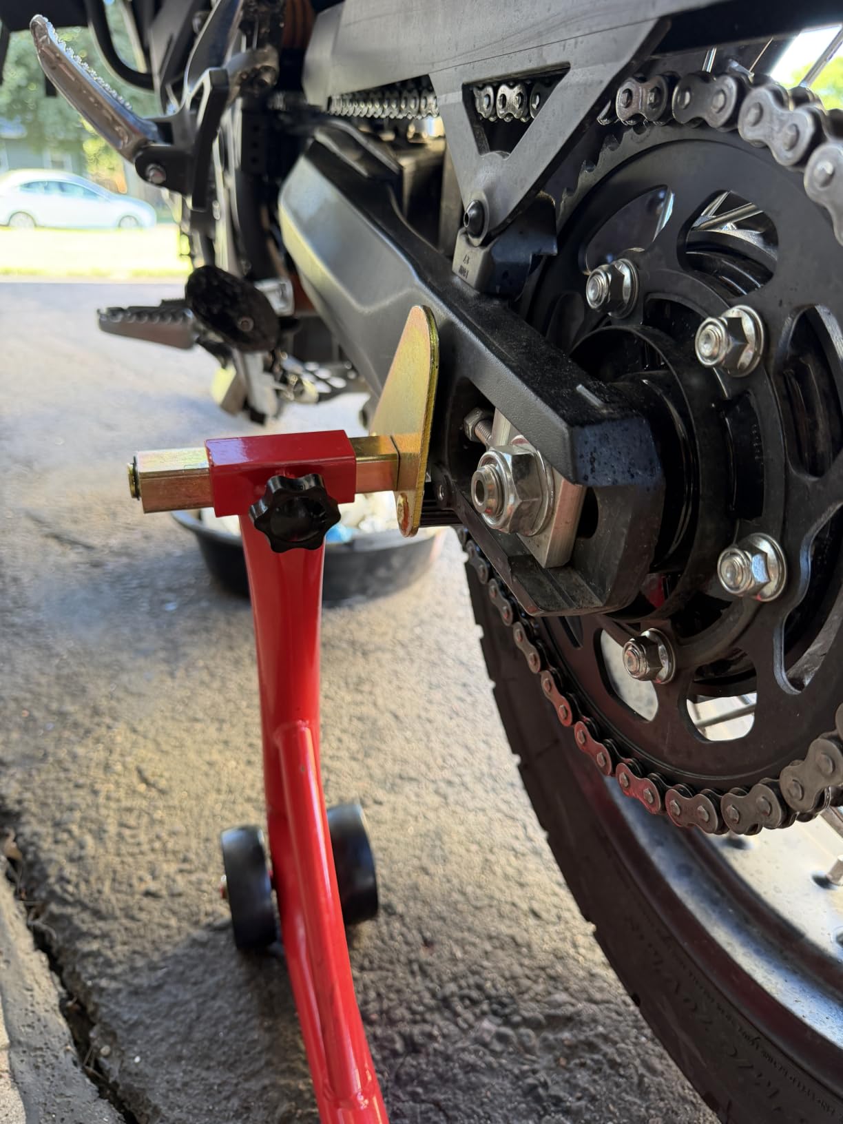 Jack Boss Motorcycle Stand Rear Combo Wheel Lift Stand, 500Lbs Capacity,Swingarm Spool Paddock Stand for Sport Bike,Fit for Yamaha, for Honda, Suitable for Kawasaki Black customer photo 2