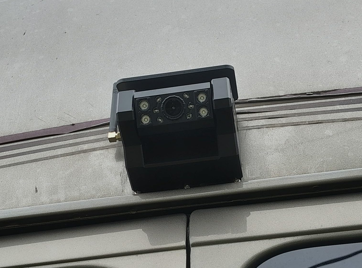 RV Backup Camera with Solar Magnetic - 50 FT Long Distance No Signal Delay customer photo 2