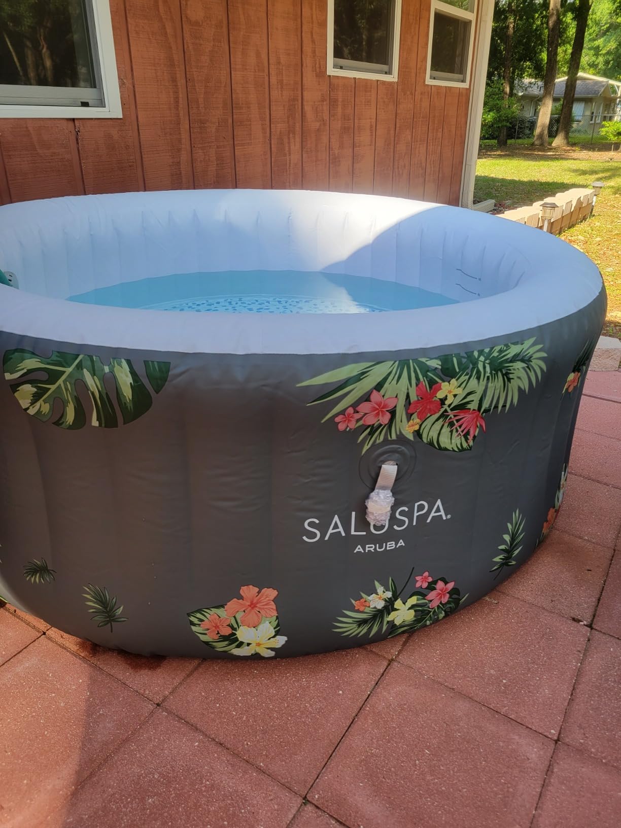 Bestway SaluSpa Miami Energy-Efficient 4-6 Person Inflatable Hot Tub | AirJet Portable Outdoor Spa with Built-in Insulation, Freeze Shield Technology, 140 Bubble Jets, 77