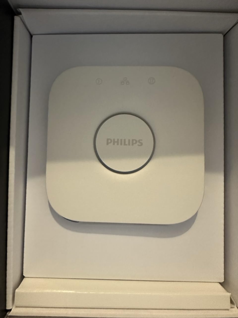Smart Light Bulbs Starter Kit, Includes (1) Bridge, (2) 75W A19 Bulbs, White and Color Ambiance LED Color Changing Lights, 1100LM, E26, Control with App or Voice Assistant customer photo 1