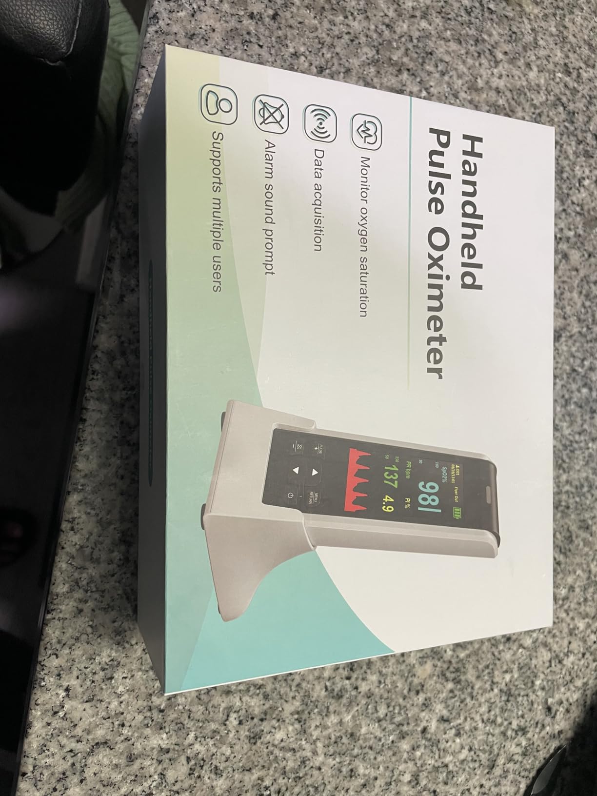 Pulse Oximeter Fingertip Handheld Pulse Oximeter With Continuous Monitor Blood Oxygen Saturation Monitor for Adults Rechargeable customer photo 1