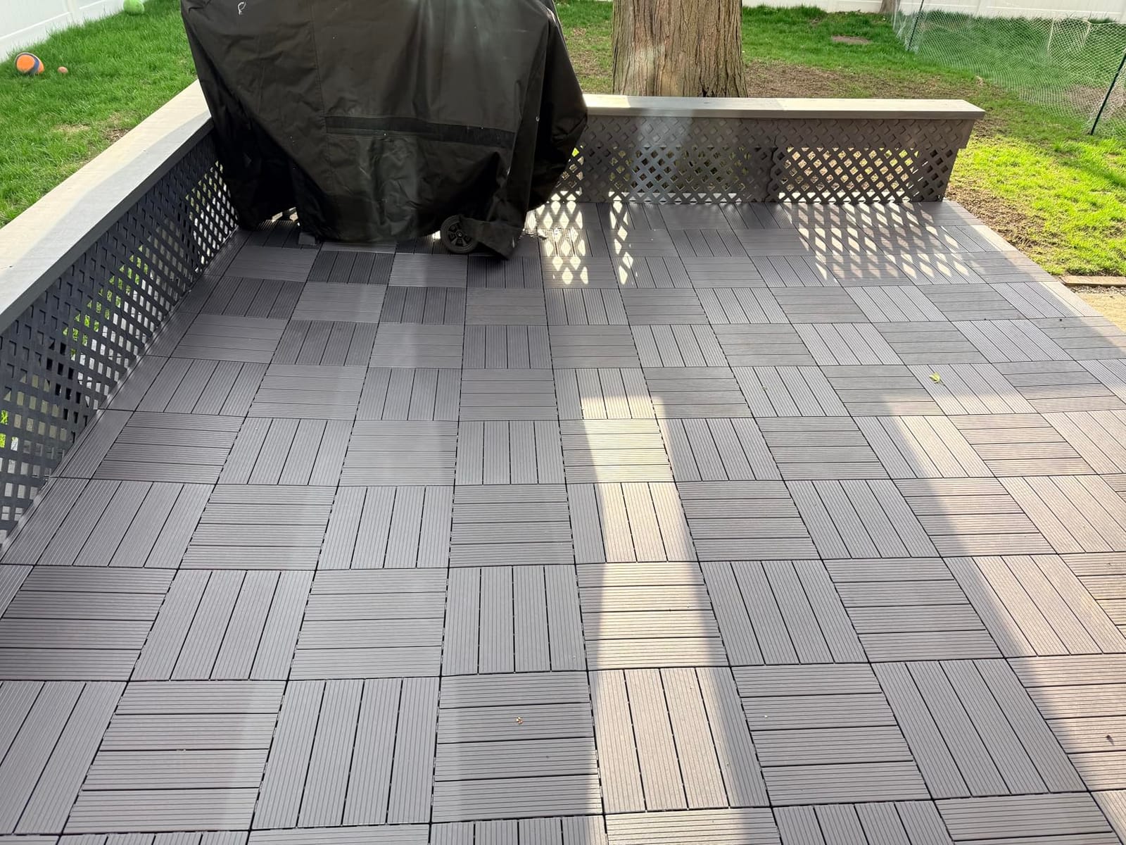 72 PCS Plastic Interlocking Deck Tiles - 12