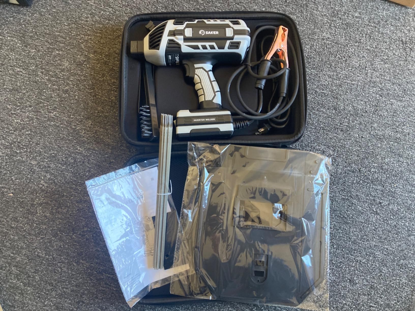 Saker Portable Electric Welding Machine, 110V Portable Welder Handheld with IGBT Inverter 5 Variable Current Adjustment, ARC Welder Gun, Fits for 3/32