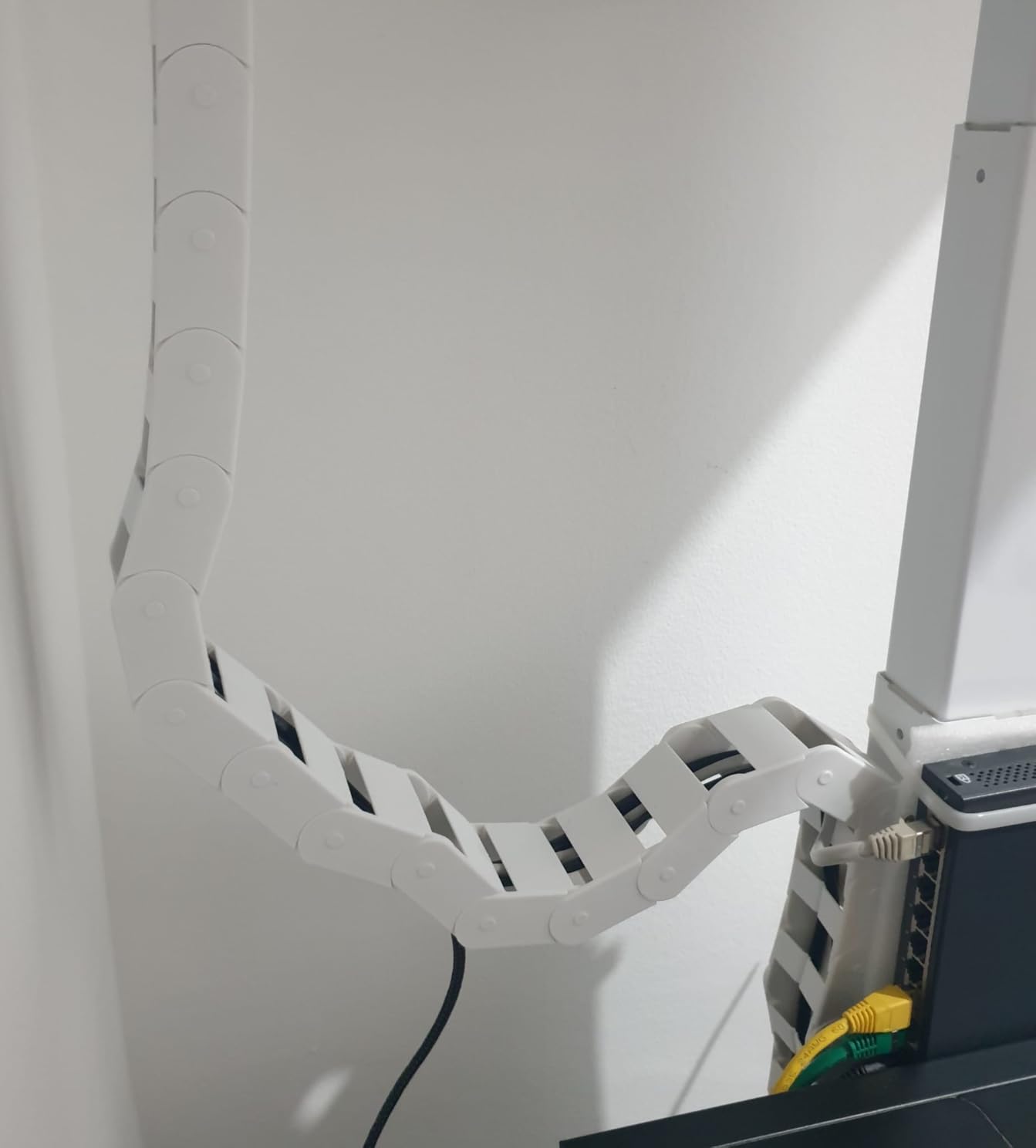 Ultimate Setup Under Desk Cable Management Vertebrae - Perfect for Sit Stand Desk - Wire Management - Adjustable Length - Flexible Cable Spine - Black, 133 cm customer photo 2