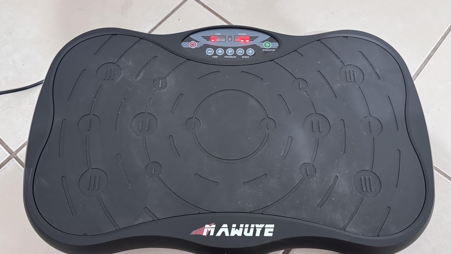Vibration Plate Exercise Machine for Lymphatic Drainage Weight Loss, Whole Body Workout Vibration Fitness Platform, Home Training Equipment, Sport Gym for Weight Loss Fat Burner for Women Men customer photo 1