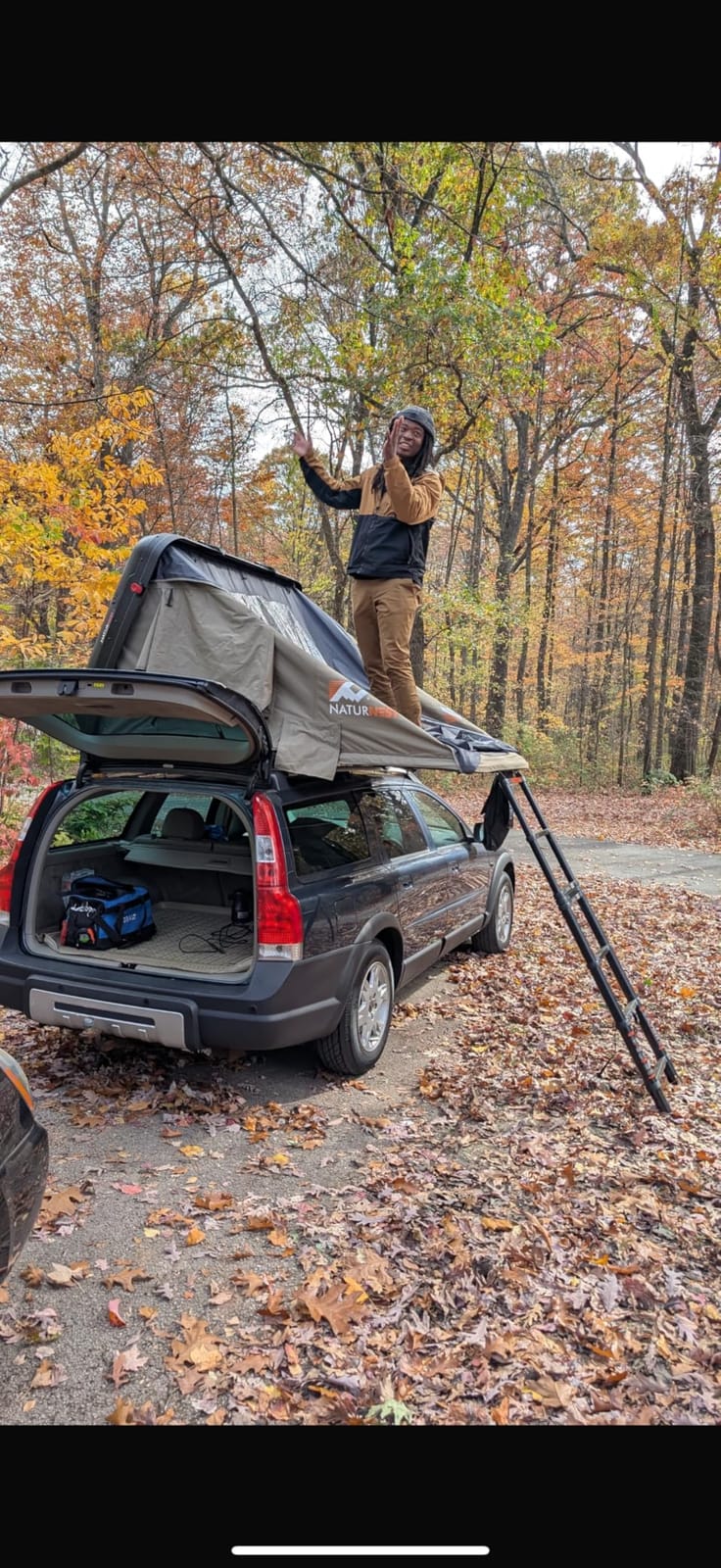 Naturnest Sirius 1 Hardshell Rooftop Tent, Clamshell Pop Up Car Roof Tent for 2-3 Person Camping, Waterproof UV-Resistant 4 Season Overland Tent for SUV, Truck, Jeep, Van, Trailer customer photo 1