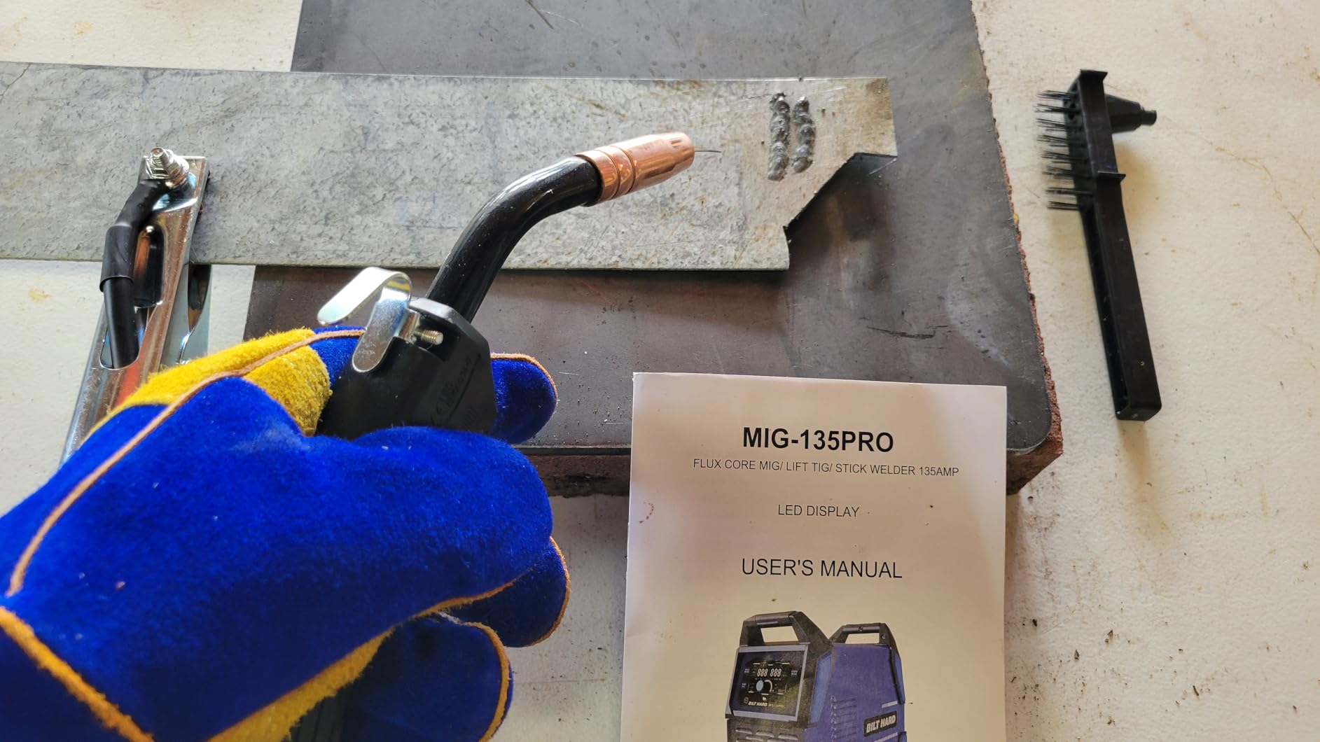 BILT HARD Aluminum 250A MIG Welder, Gas MIG/Flux Core MIG/Lift TIG/Stick/Spot Welding/Spool Gun Compatible 6-in-1 Welding Machine, 110V/220V Multi-Process Welder w/LED Display, IGBT Inverter customer photo 1